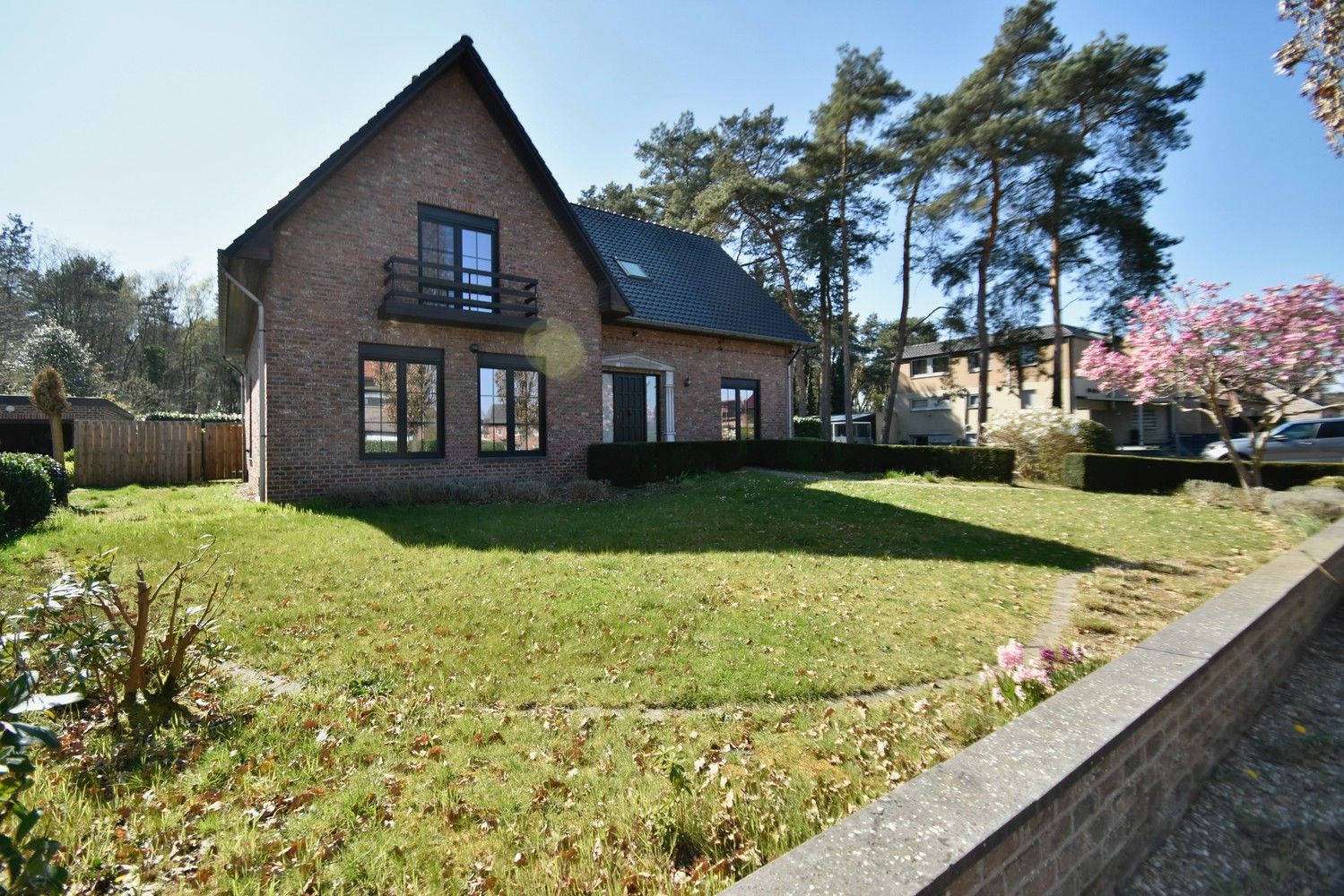 Smaakvol gerenoveerde gezinswoning met 3 à 6 slaapkamers, tevens geschikt voor een vrij beroep, gelegen nabij bosrijk gebied en de Mechelse Heide foto 27