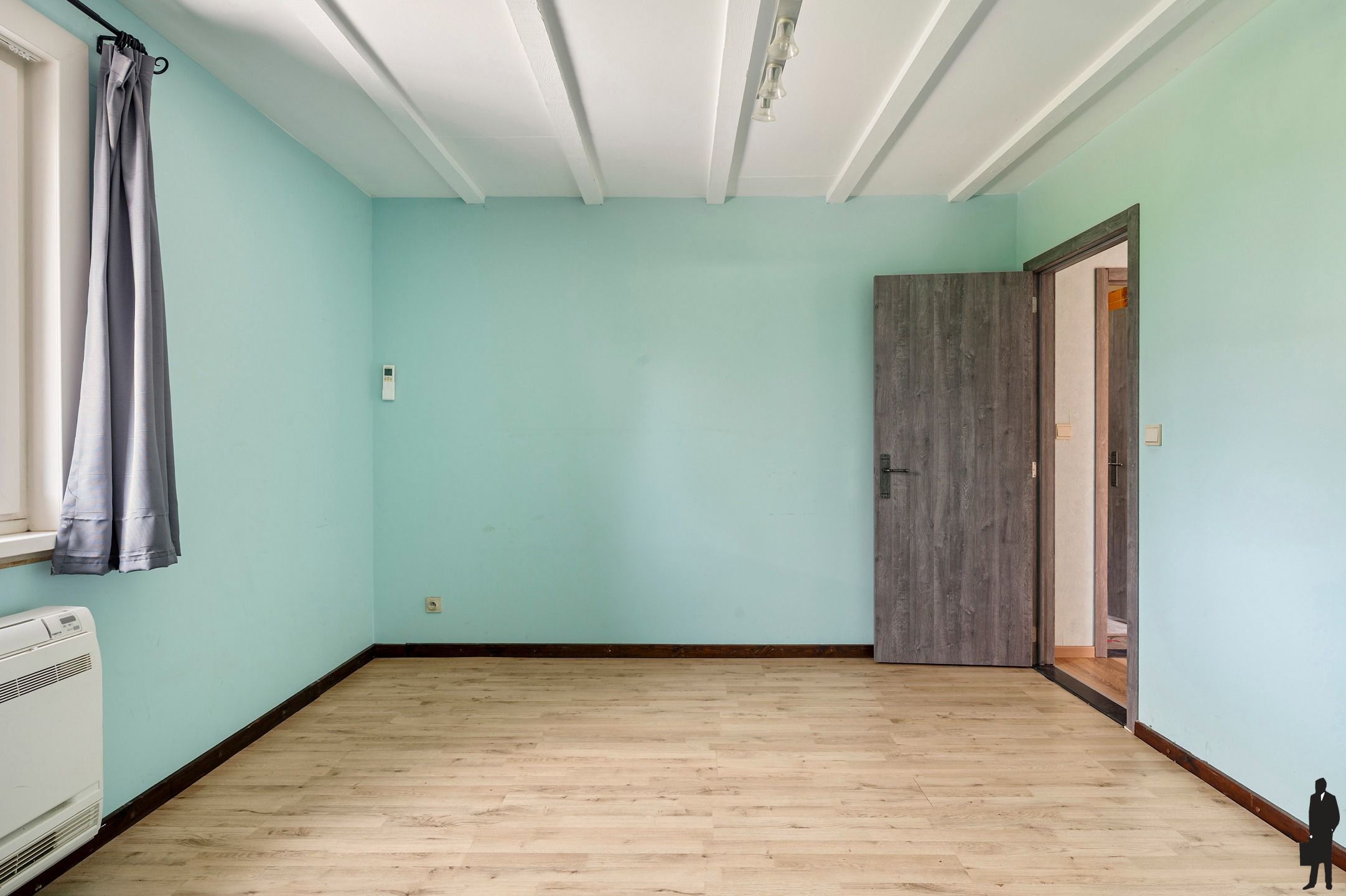 Volledig gerenoveerde woning met 4 slaapkamers  foto 14