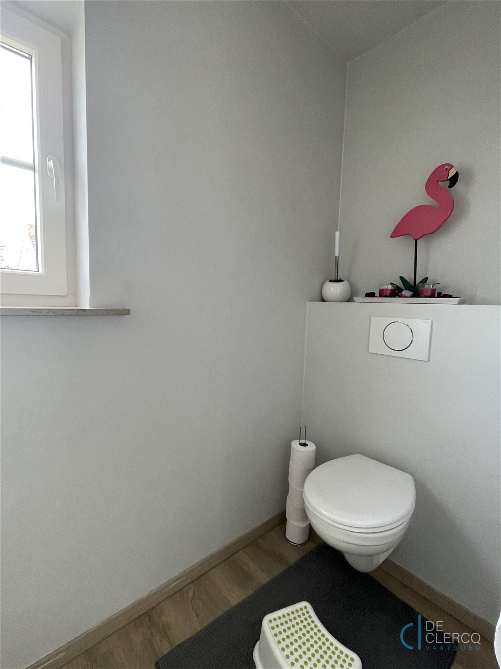Zeer ruime halfopen bebouwing, goed gelegen nabij Lochristi Dorp! foto 10