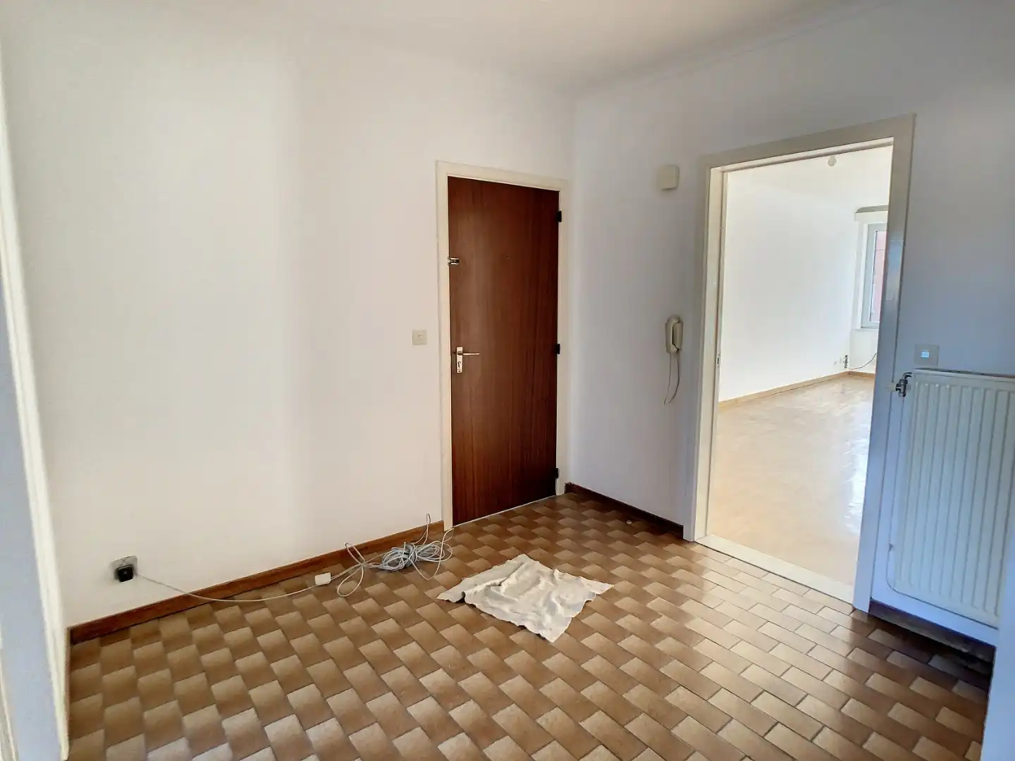 Goed gelegen appartement met 2 slaapkamers, kelder en garage te Tongeren foto 8