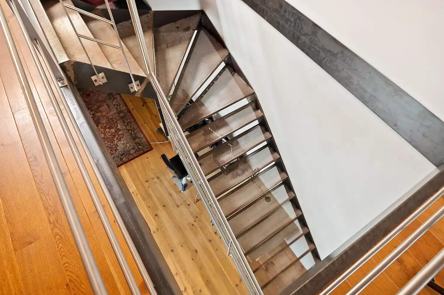 Ruime stadswoning met 4-5 slaapkamers, garage, sauna en buitenruimte! foto 13
