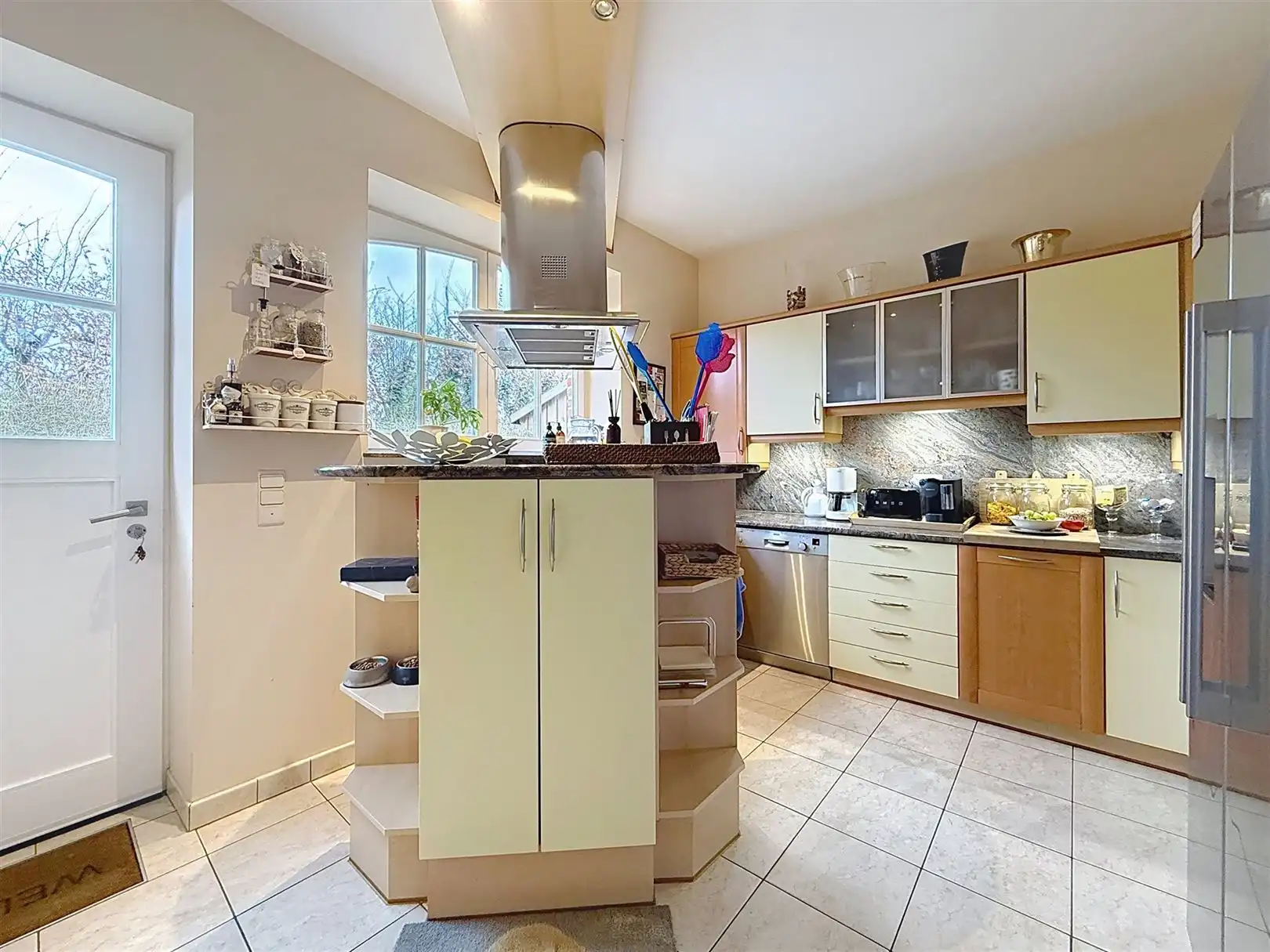 Karaktervolle woning met 4 slpks, 2 bdks, zwembad, 39a 17ca foto 63