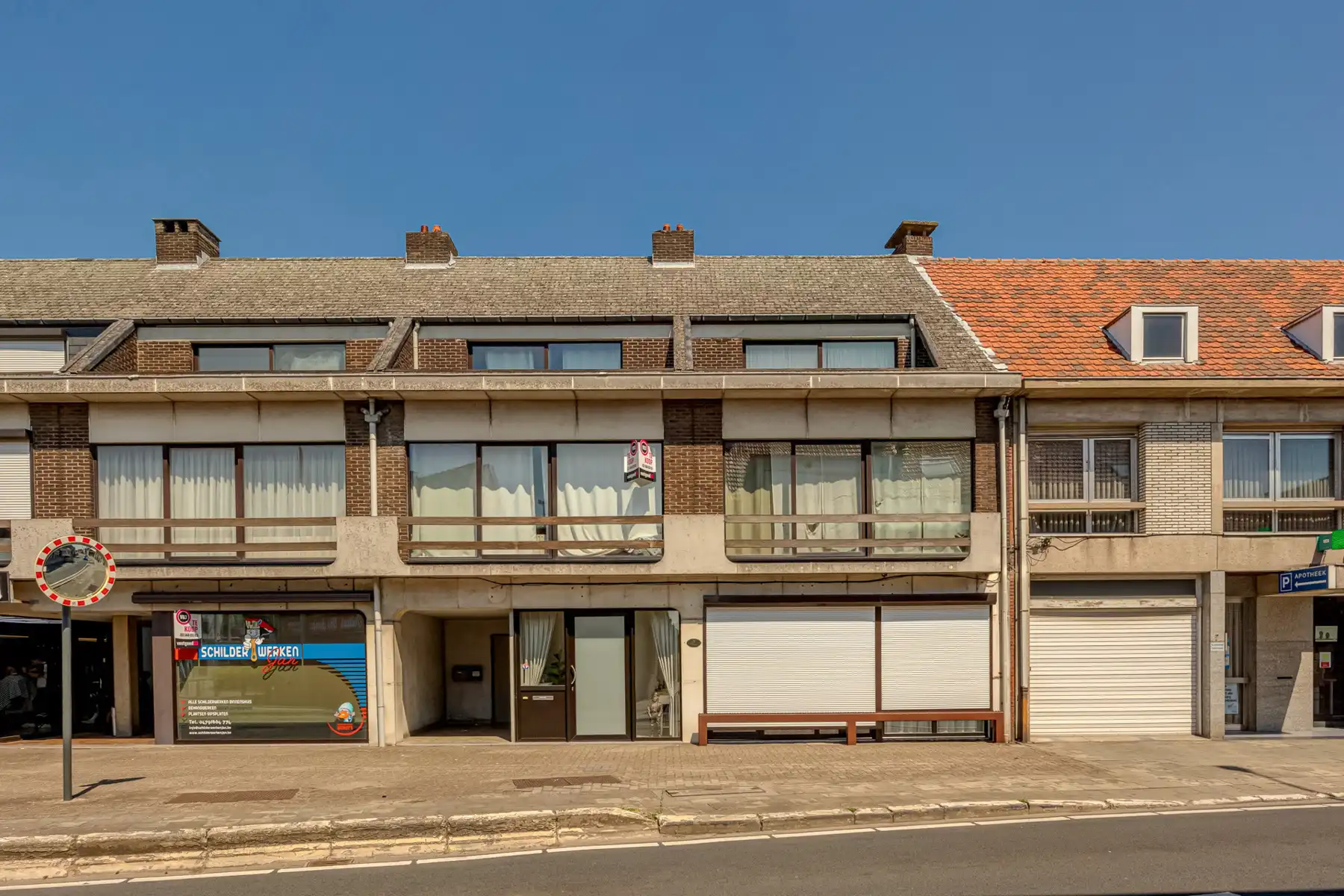 Duplex in Hoevenen – instapklaar, onmiddellijk rendement foto {{pictureIndex}}