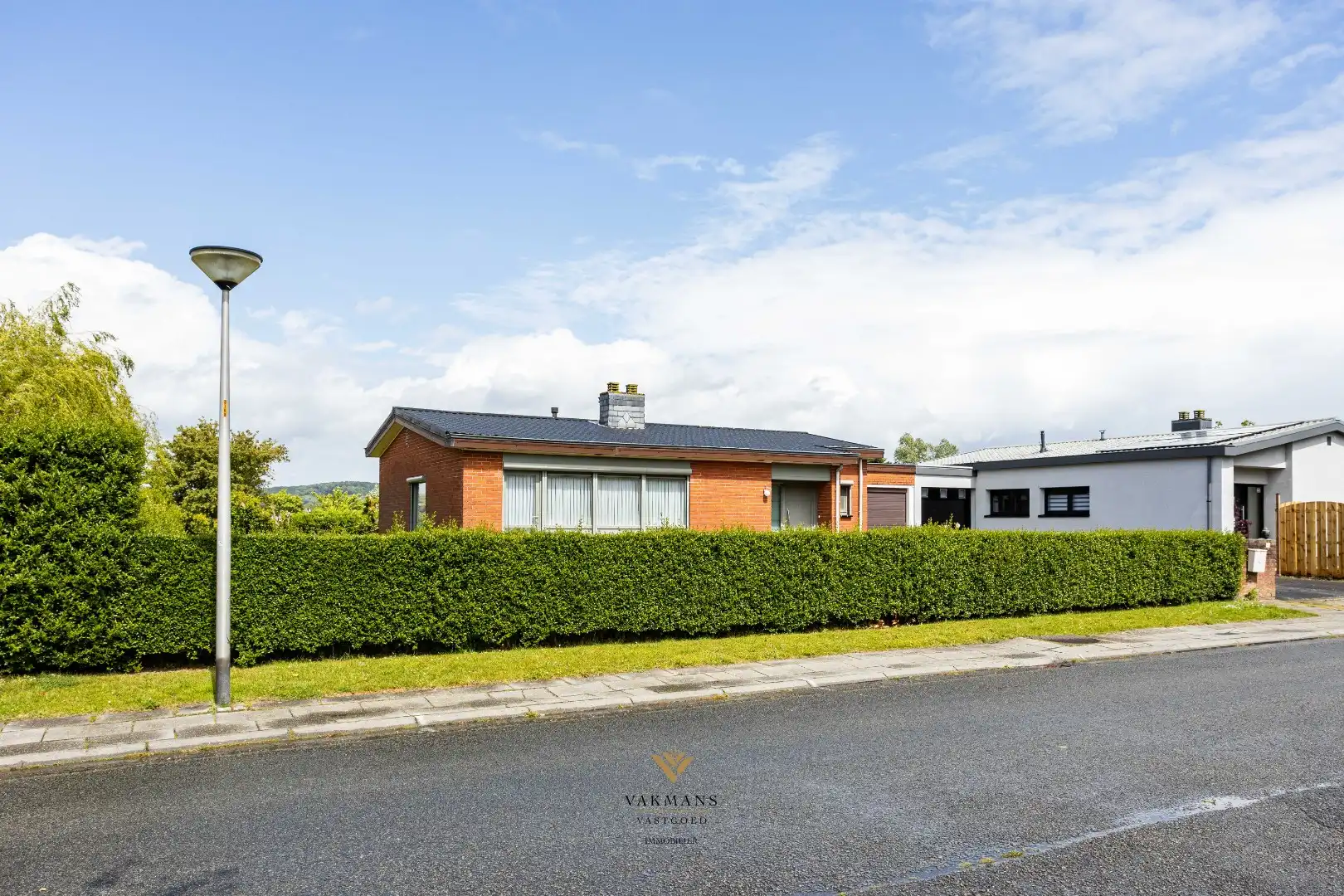 Gelijkvloerse woning met 3 slaapkamers, oprit en garage foto 7