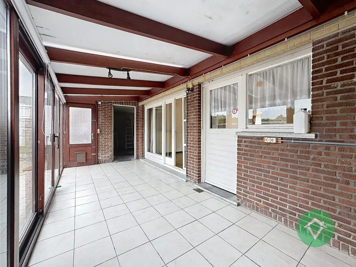 Woning met 3 slaapkamers en garage te Zedelgem foto 11