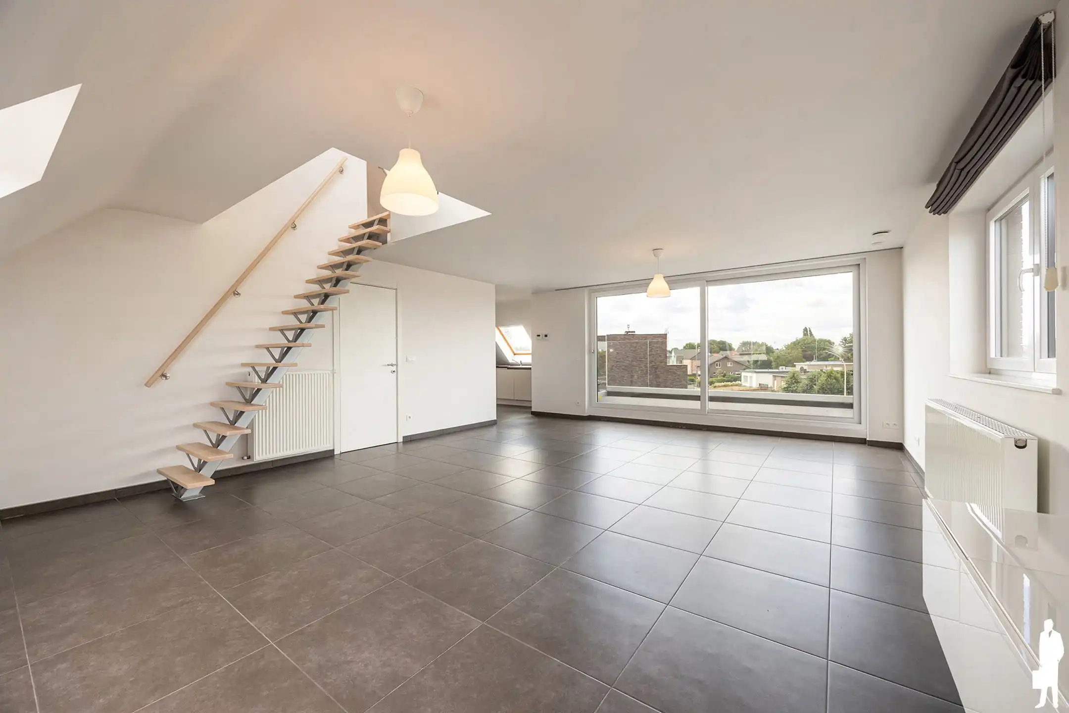 Luxueuze duplex met 3 slpk, 2 badk en carport foto 2