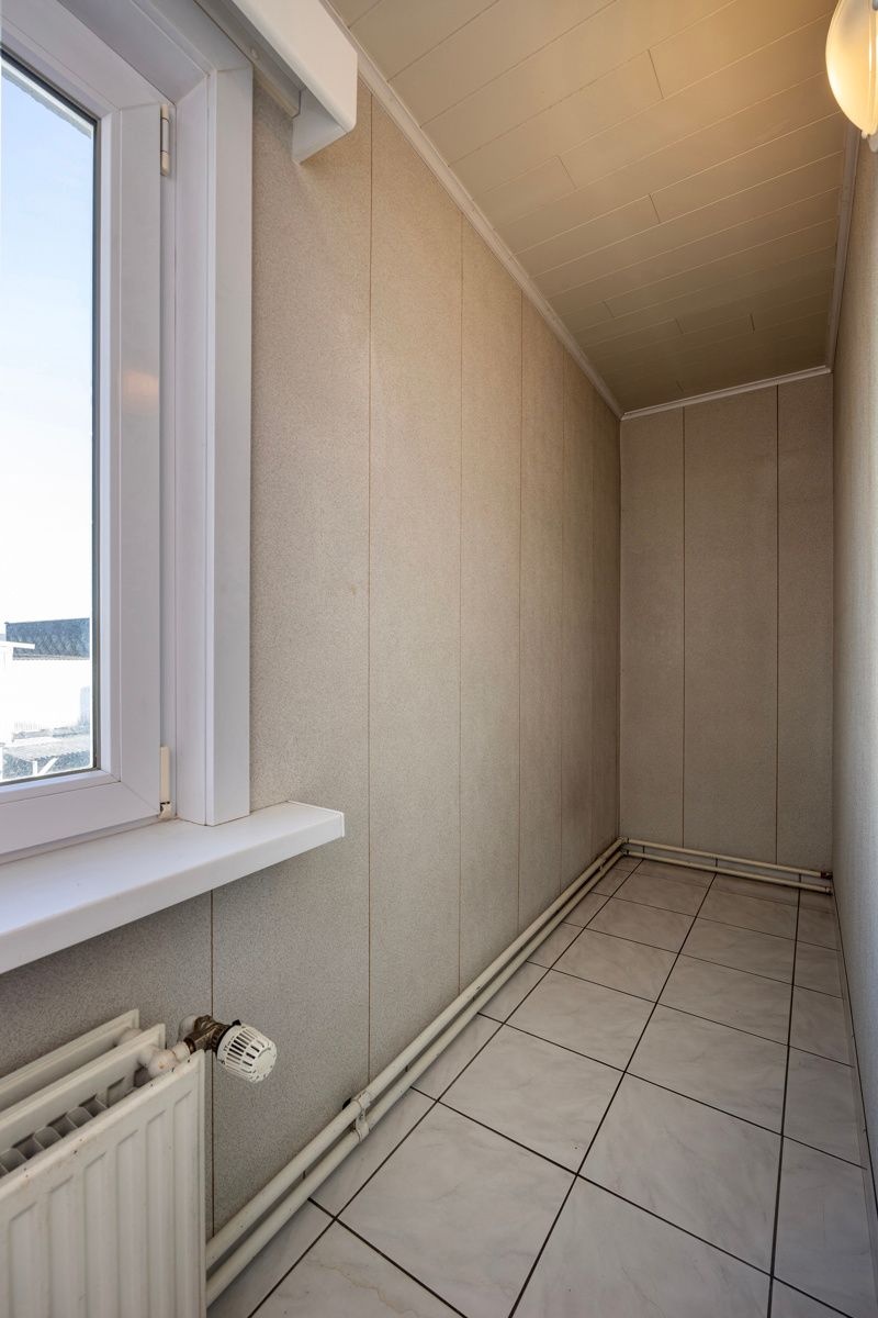 Handelshuis, ingedeeld als commerciële ruimte + appartement foto 22