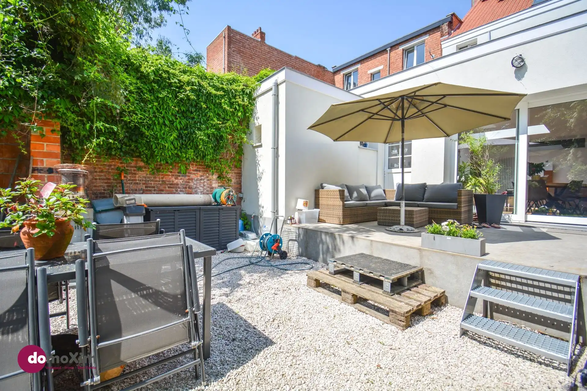 Gerenoveerde woning met vier slaapkamers in Mechelen foto 29