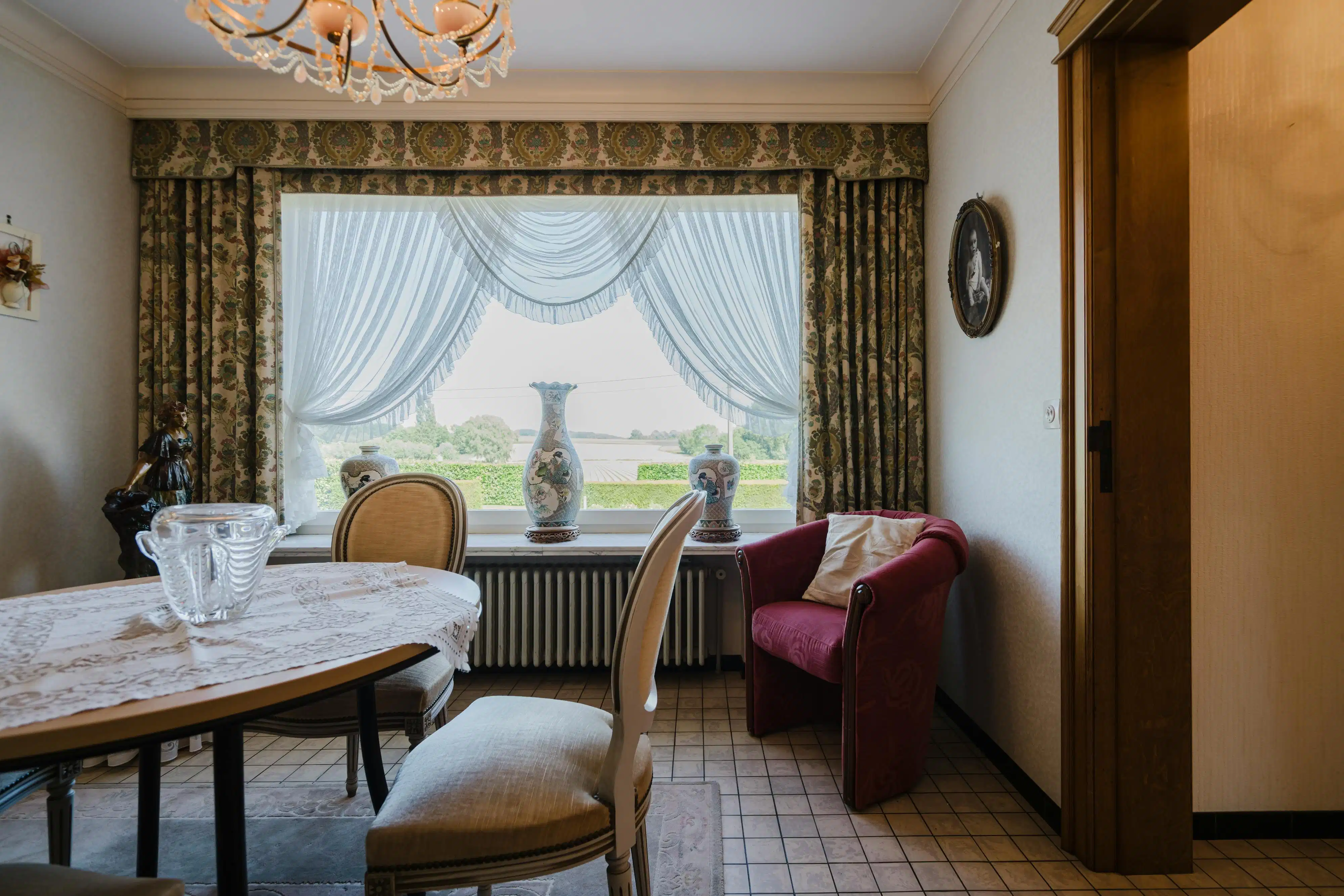 Ruime villa op 1.515 m² met groen verzicht te Otegem foto 2