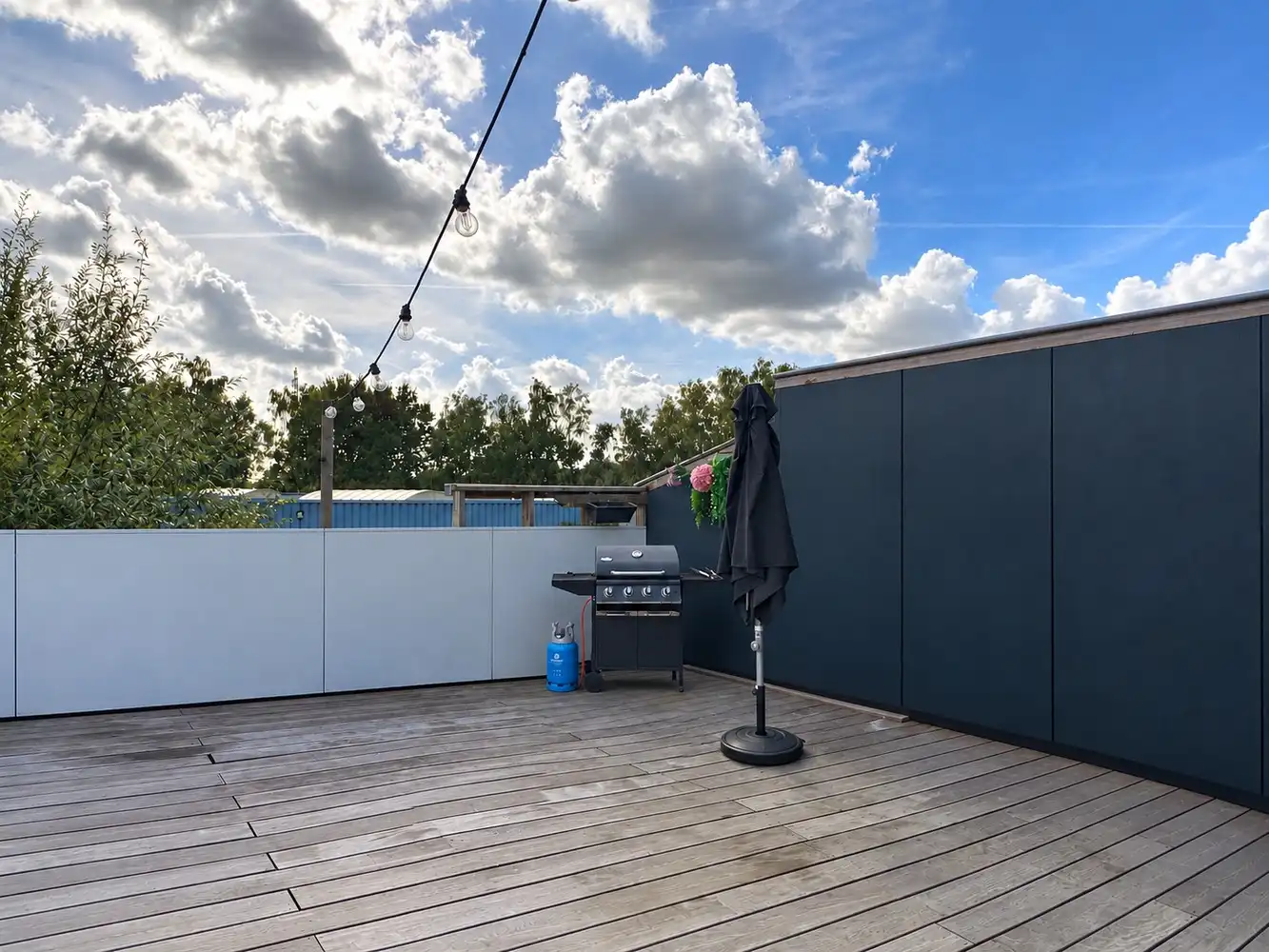 Ruim triplexappartement met vier slaapkamers, ruim terras en twee autostaanplaatsen foto 18