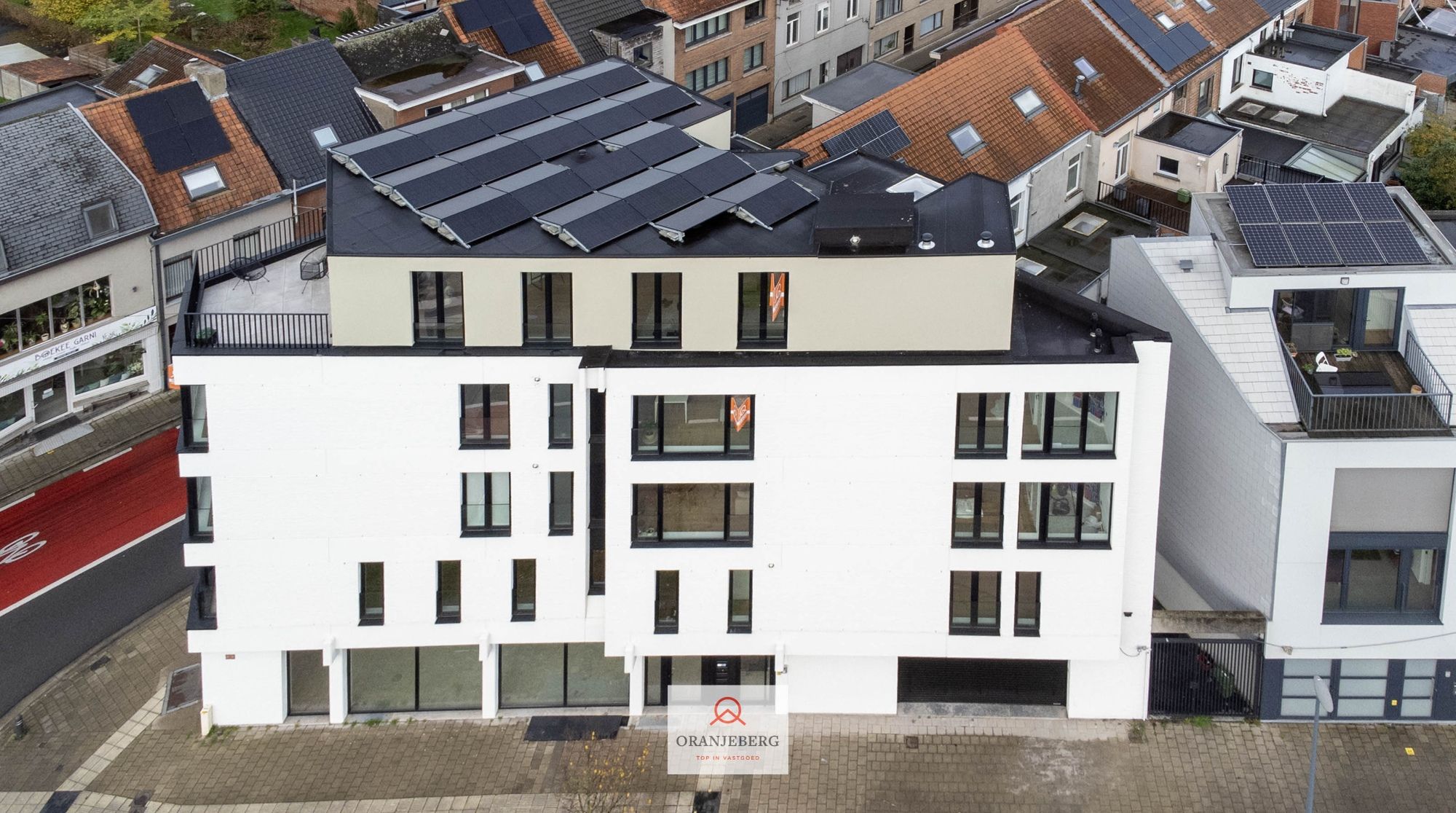 Volledig gerenoveerd lichtrijk 2 slpk appartement vlakbij UZ Gent foto 4