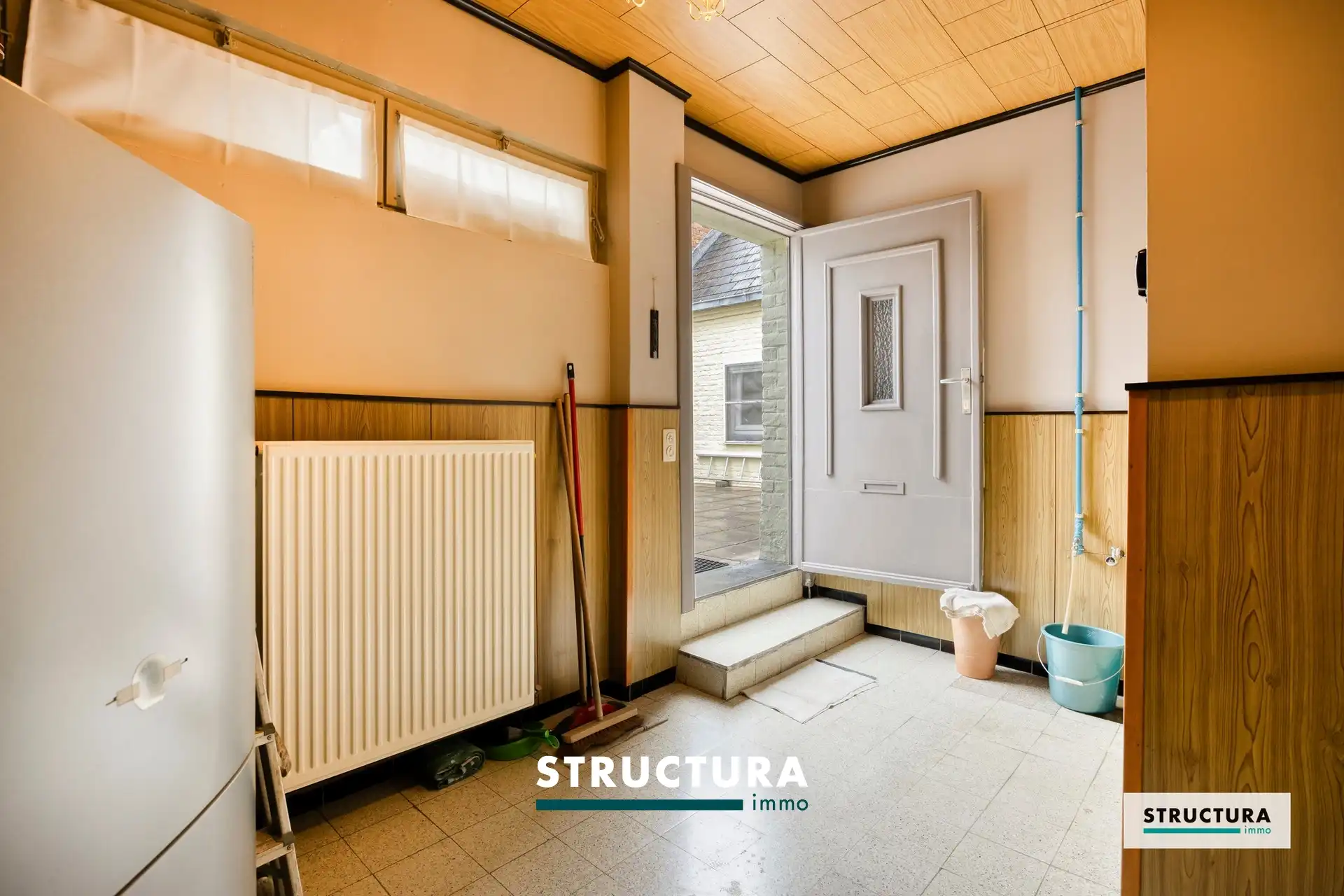 Woning met tuin en garage/atelier, gelgen in alle rust! foto 22