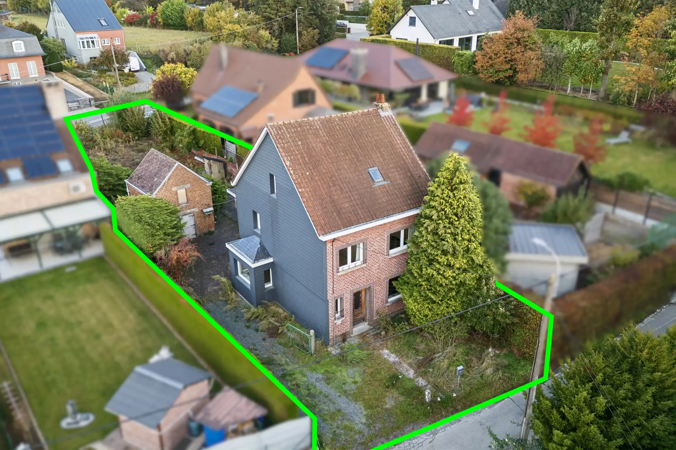 Hoofdfoto van de publicatie:   Te renoveren woning op rustige ligging 