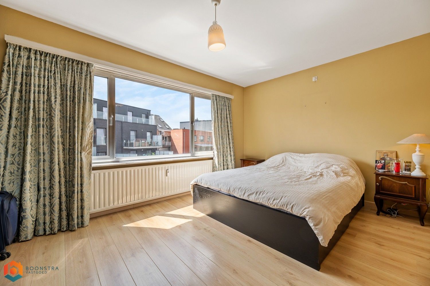 Appartement met 2 slpkrs op het kerkplein foto 7