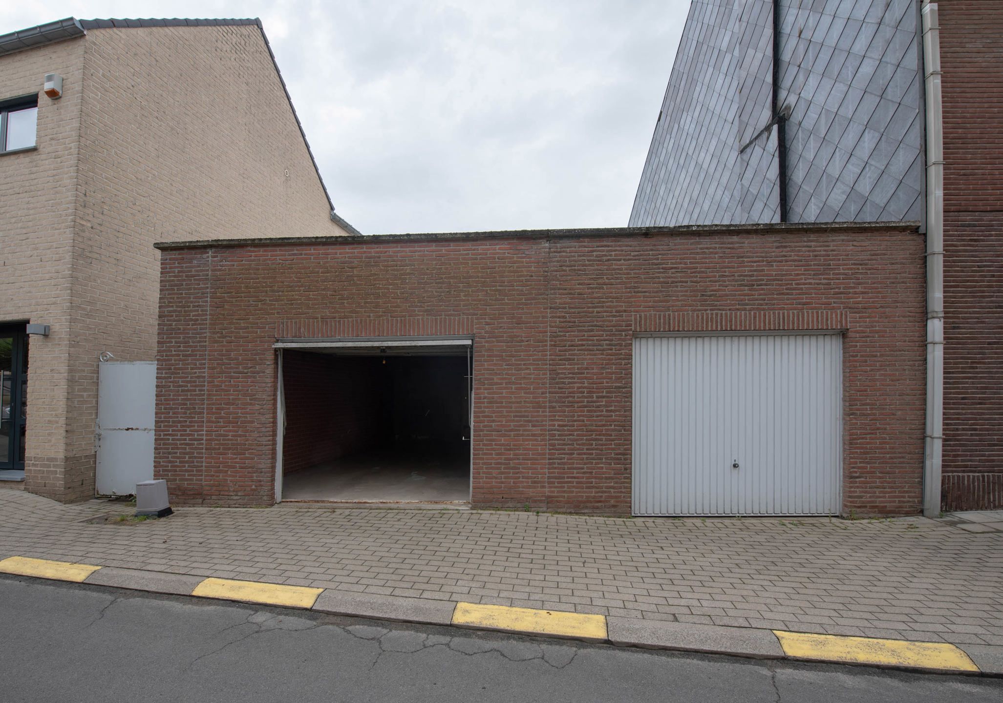 Garagebox te Vroenhoven foto 2
