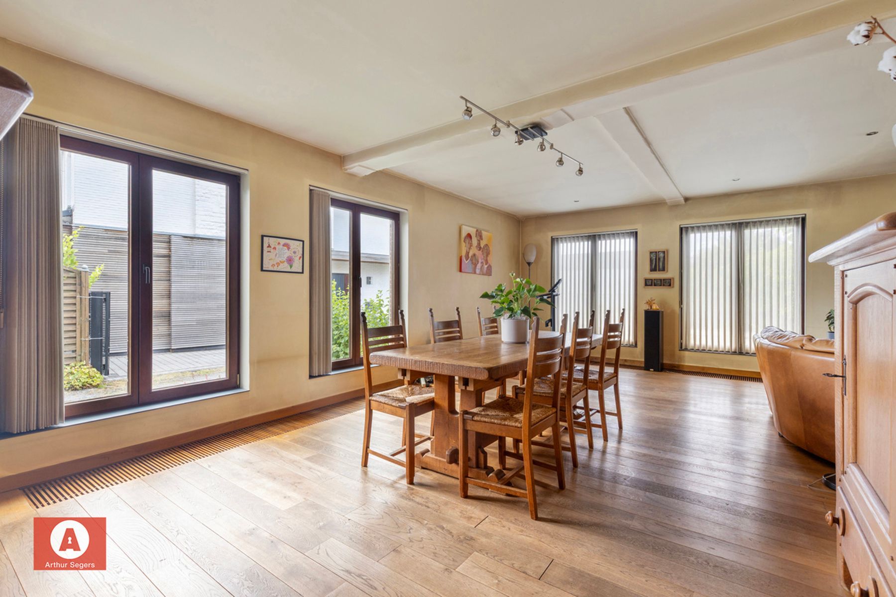 Karaktervolle villa met ruime tuin en tal van mogelijkheden  foto 10