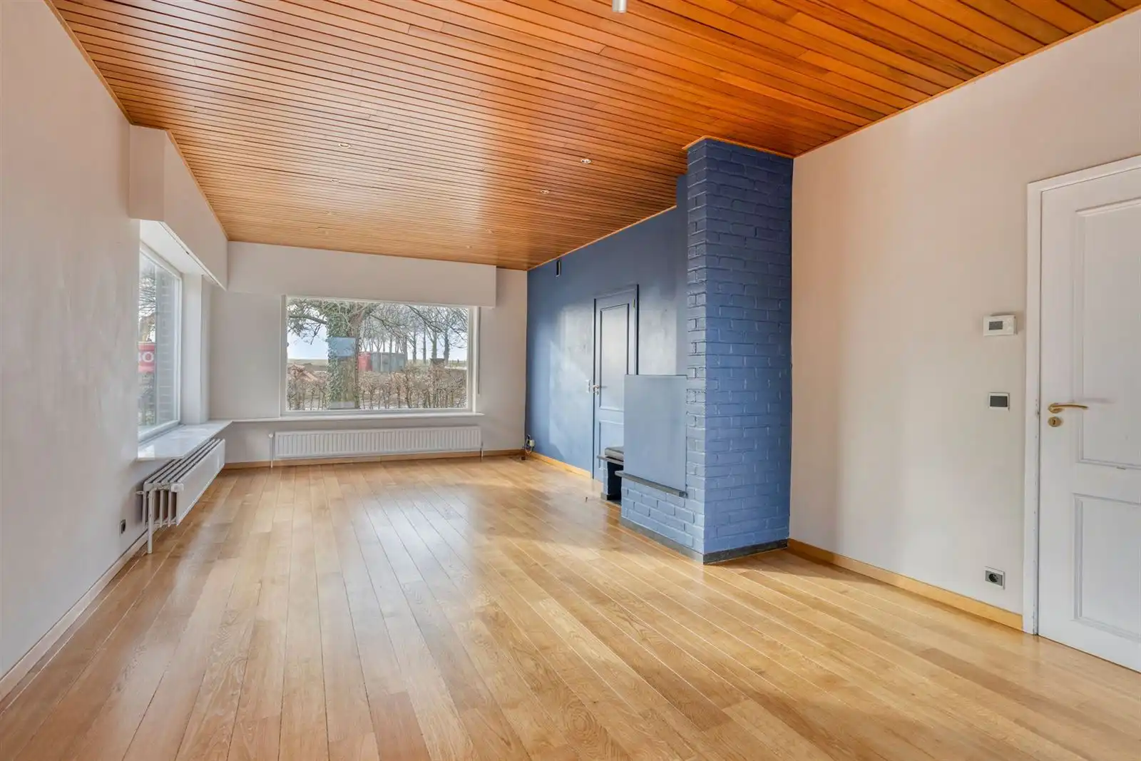 Goed gelegen woning met studio/atelier/bureau foto 6