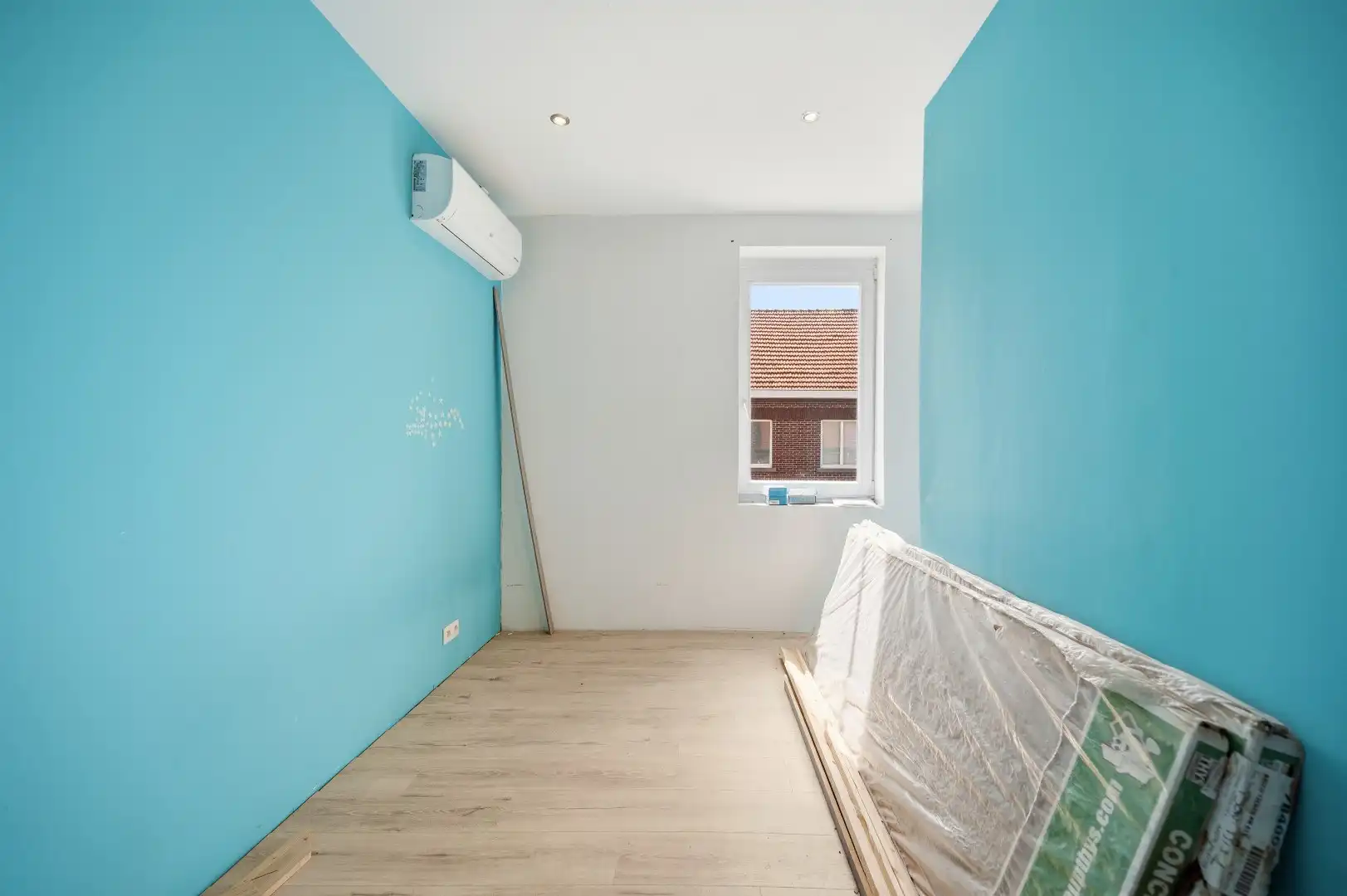 Te renoveren HOB met 4 slpks, tuin, terras en garage in Linter  foto 12
