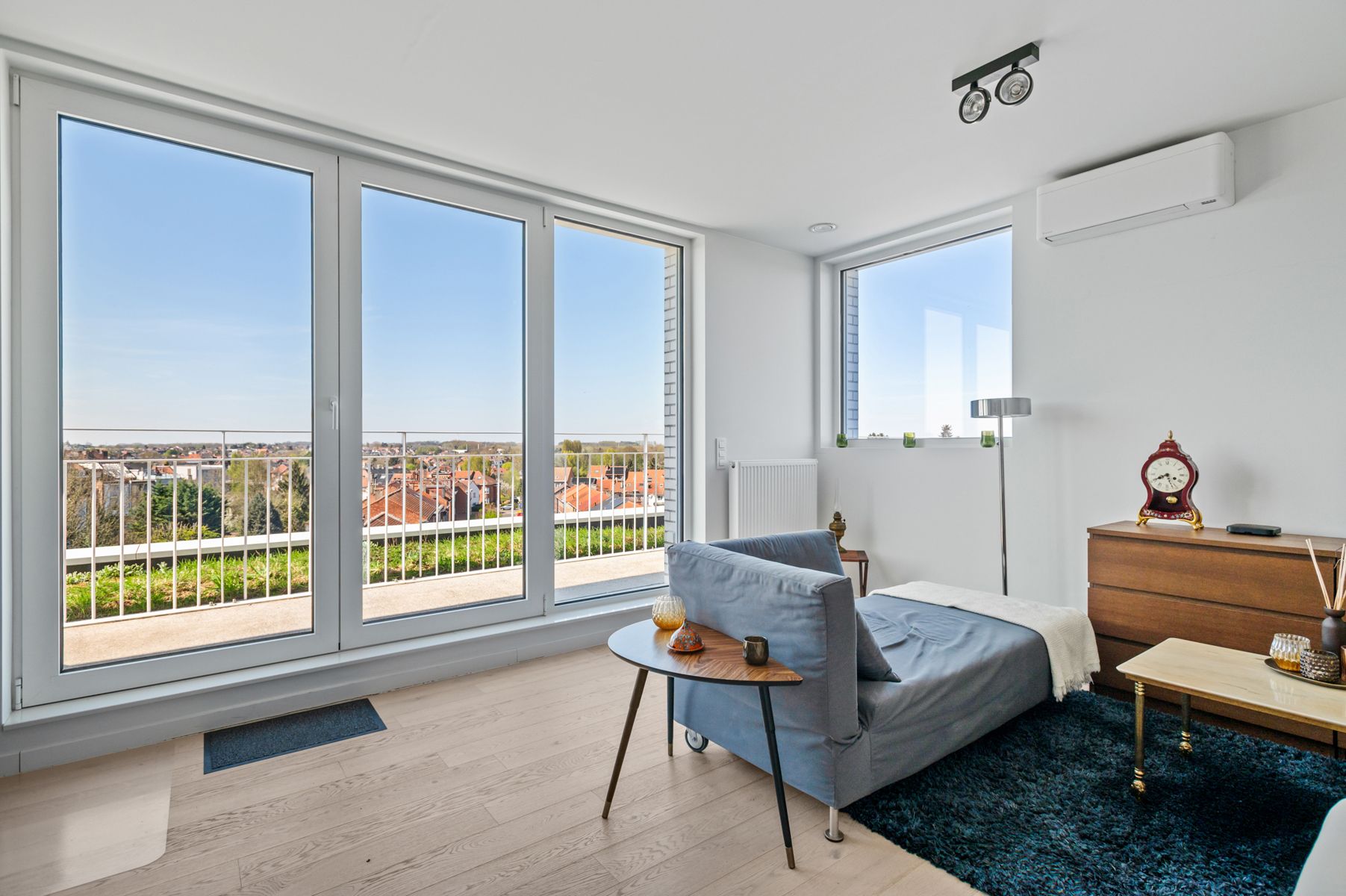 Stijlvolle duplex met 2 kamers, zonnig terras & parking! foto 5