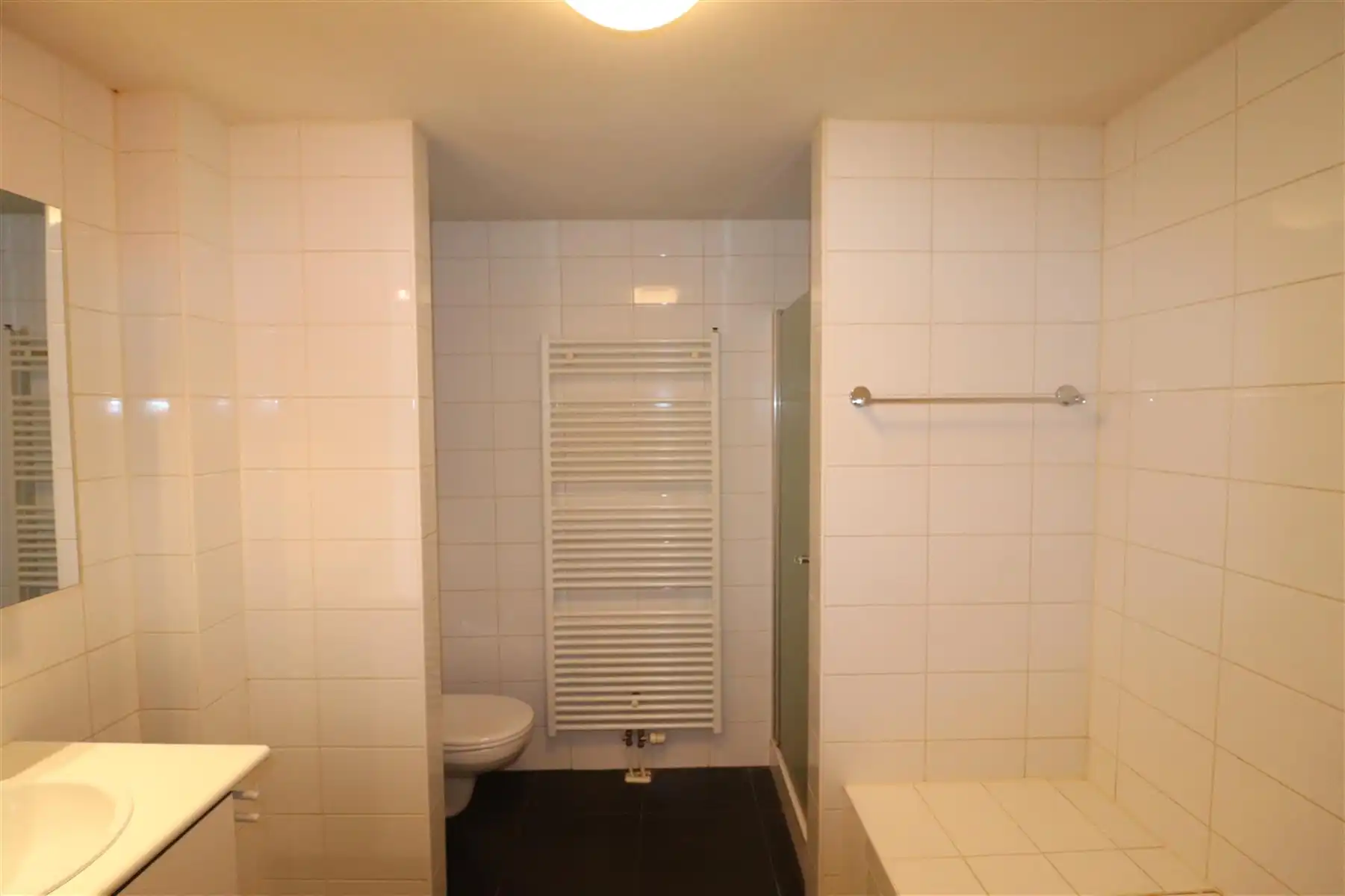 Recent appartement van ca 100 m² met ruim terras en garage. foto 6