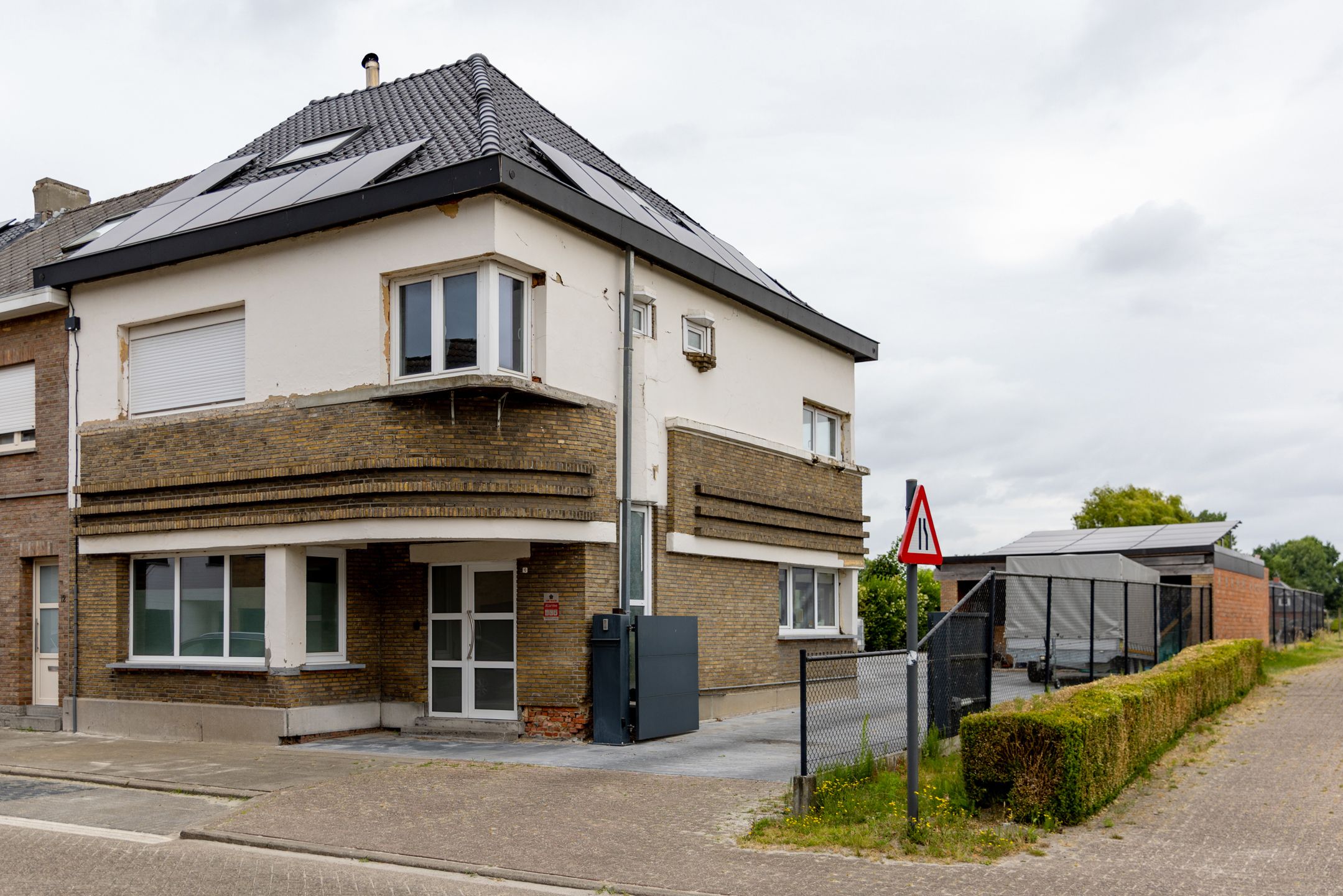 Te renoveren woning in Oppuurs foto 17