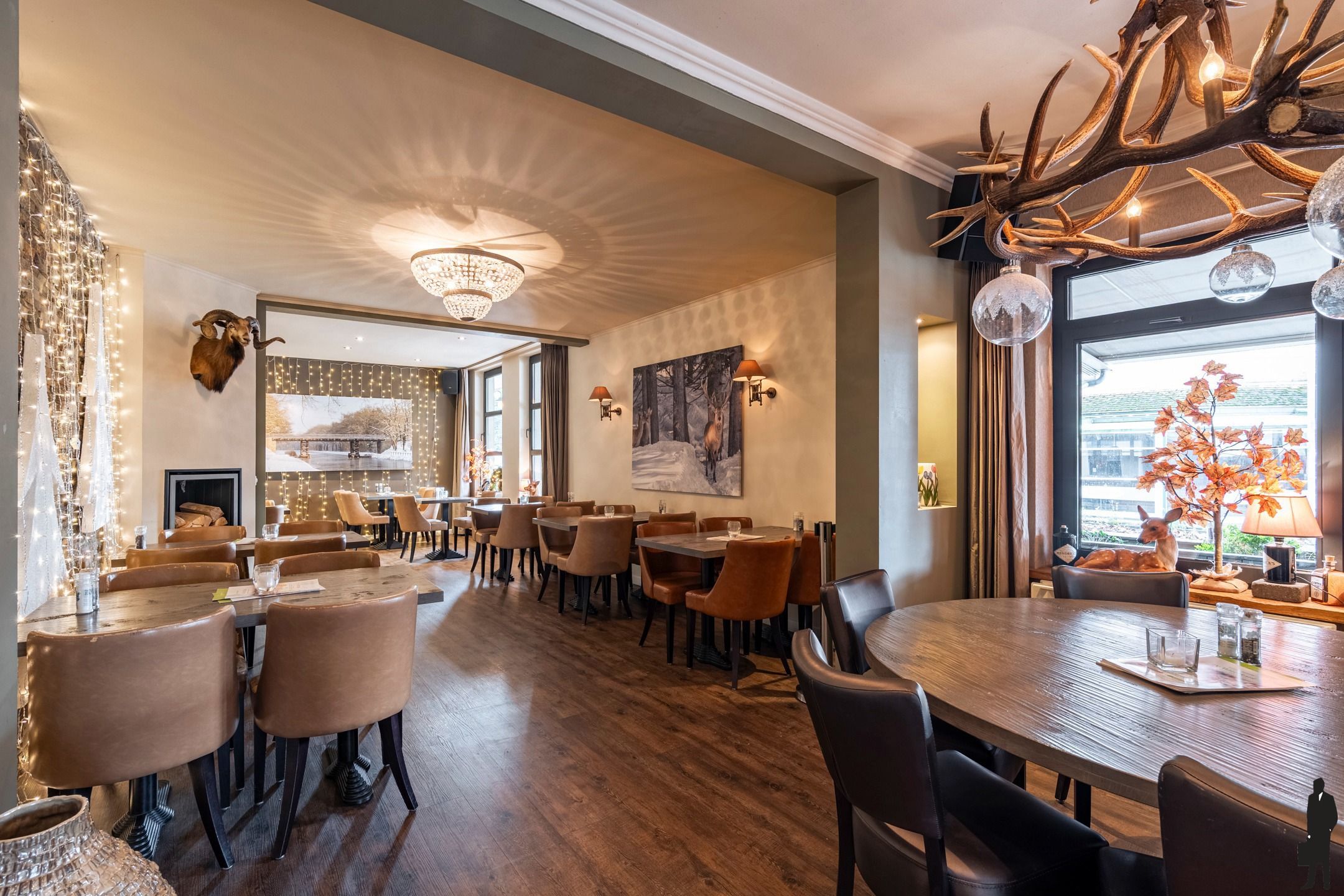 Brasserie met ruime duplexwoning en bouwgrond op toplocatie foto 10