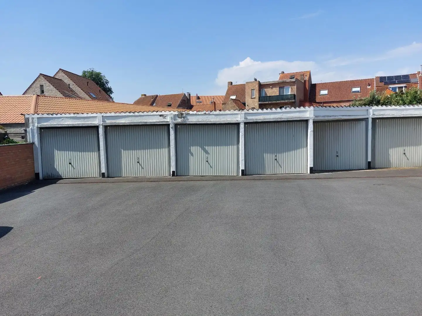 Garagebox in afgesloten complex  foto 4