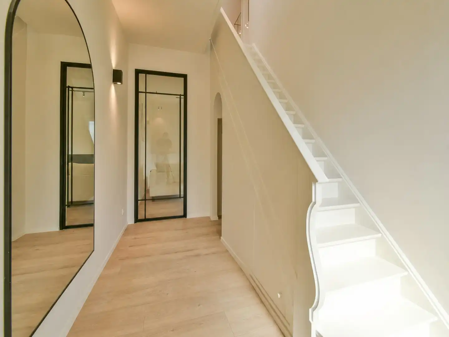 Instapklare woning in hartje Hertsberge! foto 2