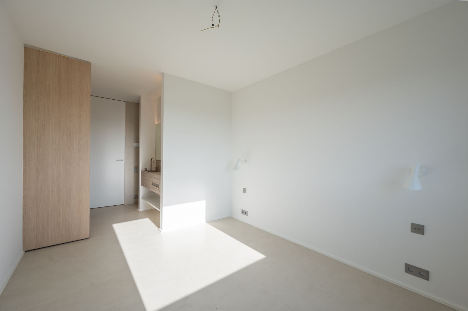 Prachtig gerenoveerd hoekappartement met zeezicht gelegen op het Albertplein foto 17