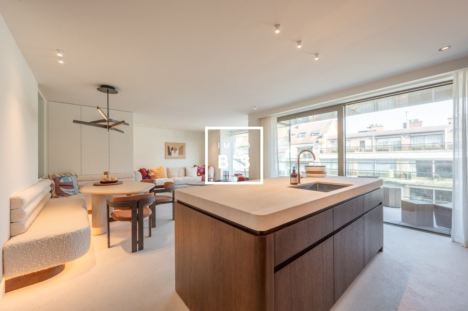 Schitterend nieuwbouwappartement met een uitzonderlijke gevelbreedte te Van Bunnenlaan foto 2