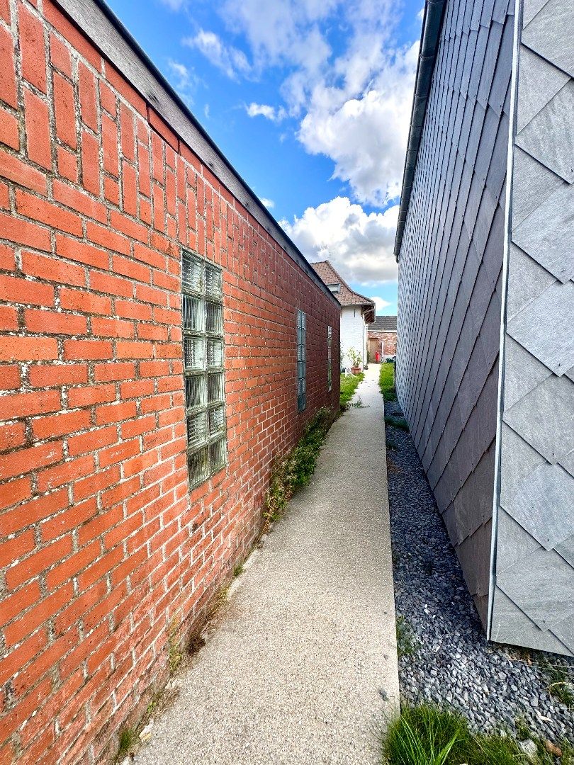 ALLEENSTAANDE WONING MET 3 SLAAPKAMERS, TUIN EN DUBBELE GARAGE foto 16