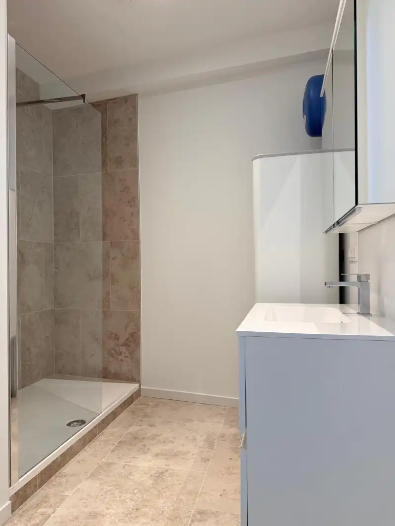 Prachtig gerenoveerd 1-slaapkamerappartement in&nbsp;het hart van&nbsp;Hasselt! foto 15