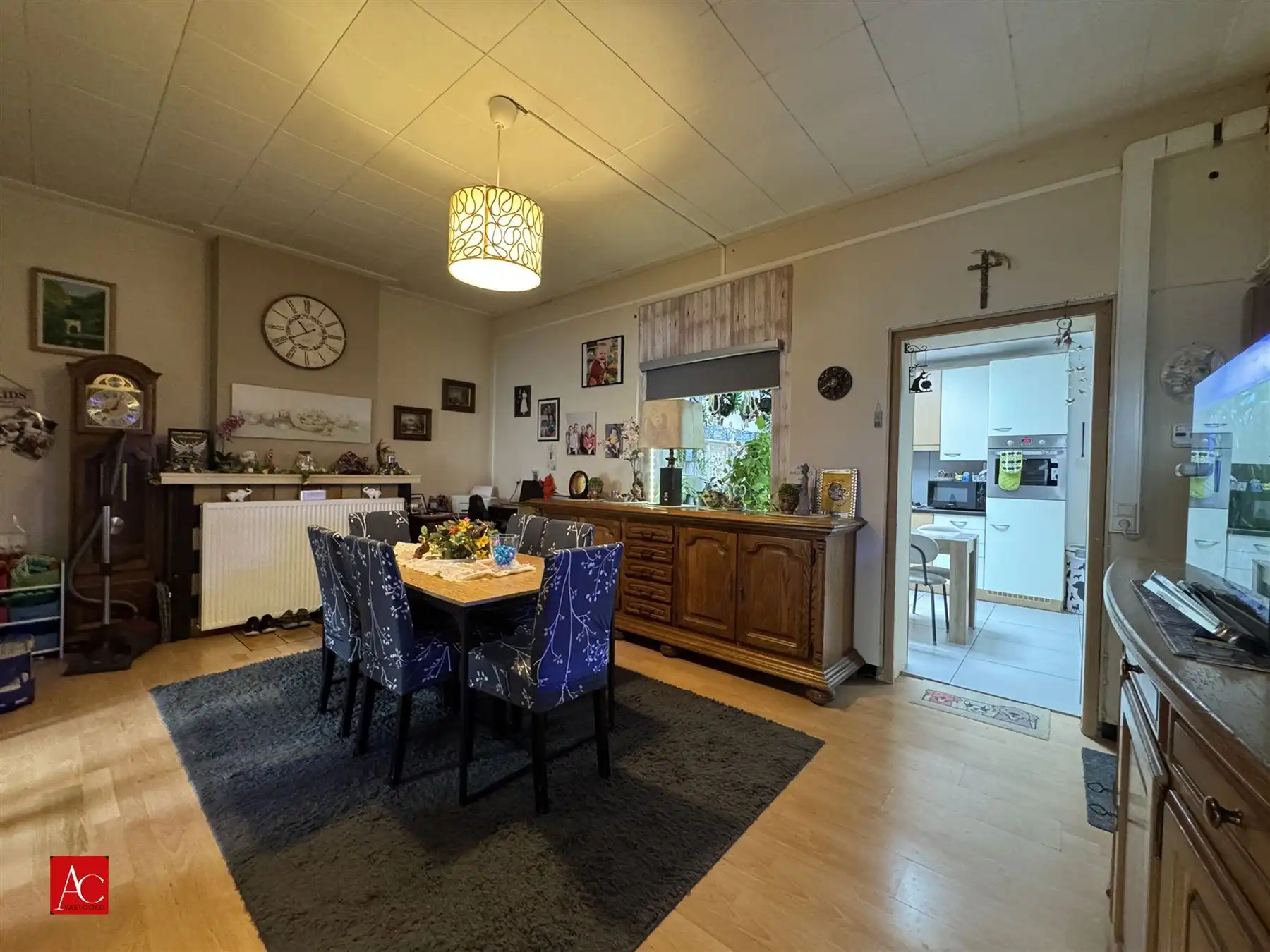 Gezinswoning met 5 slaapkamers en inpandige garage foto 7