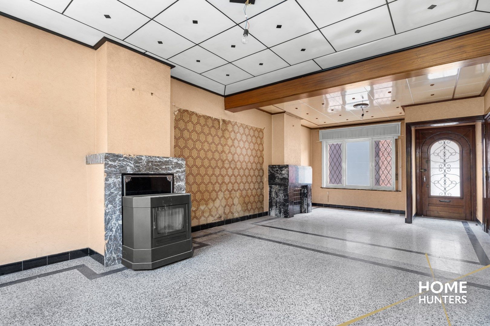 Te koop: Te renoveren woning met potentieel in hartje Lauwe foto 5