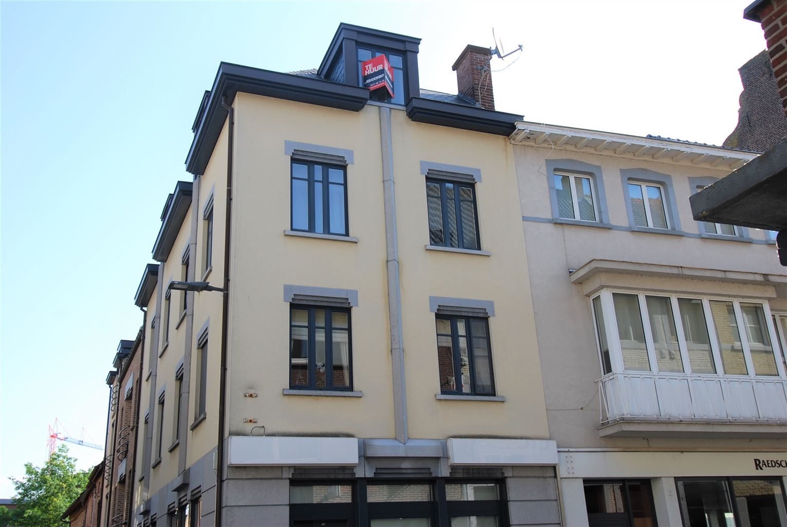 Gezellig dakappartement met 1 slaapkamer vlakbij de Markt. foto 8