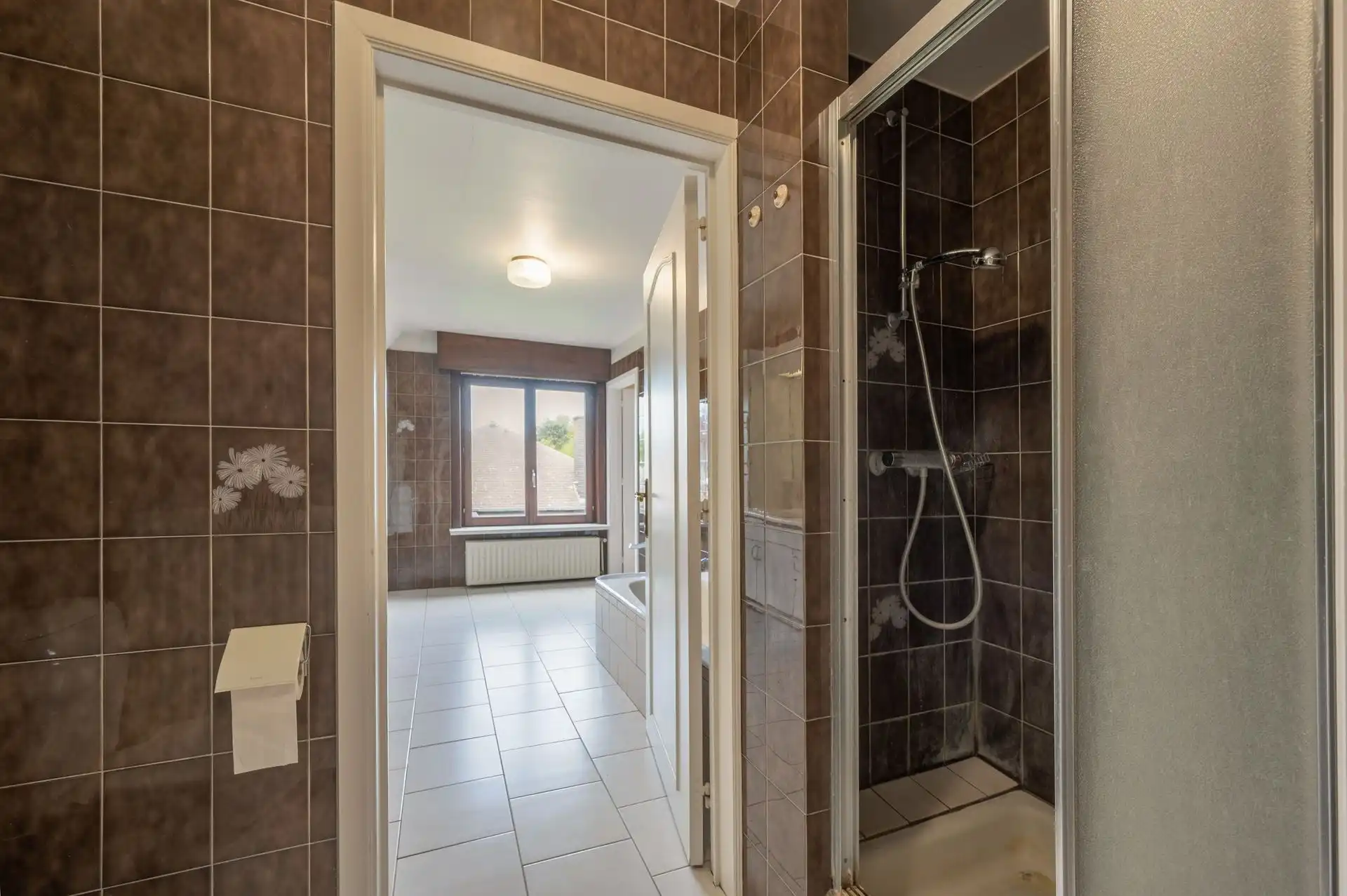Exclusieve villa in een gegeerde residentiële wijk foto 23
