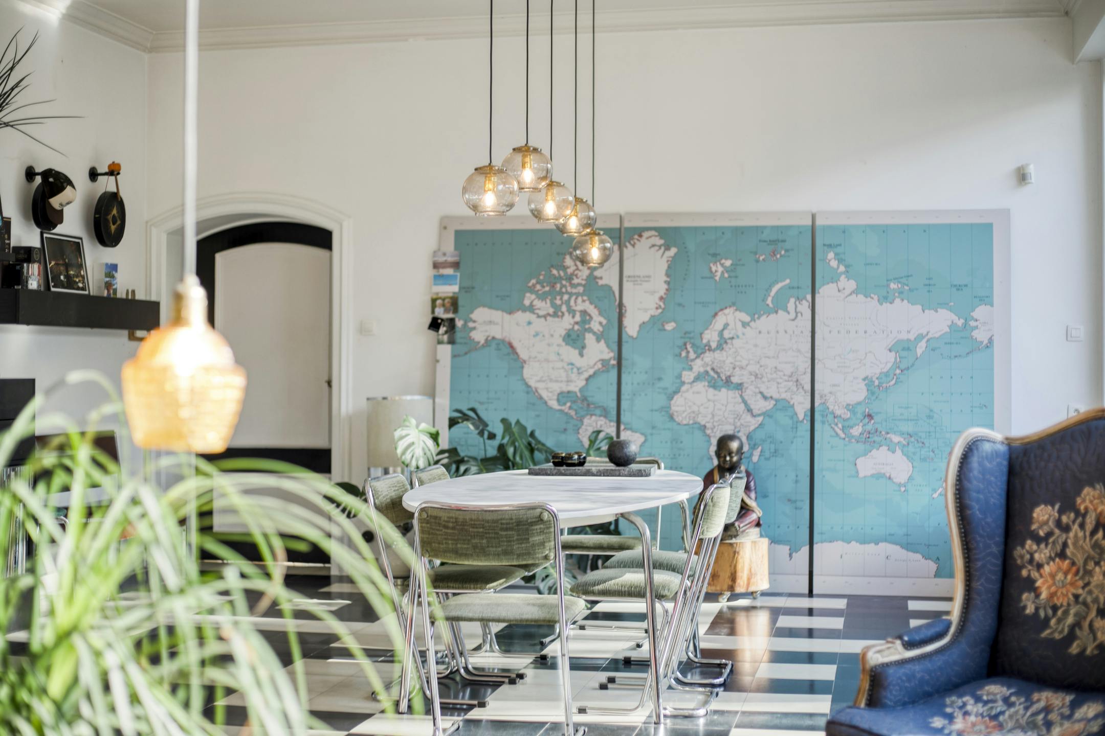 Riante architectenwoning met 6 slaapkamers te koop in Zedelgem foto 6