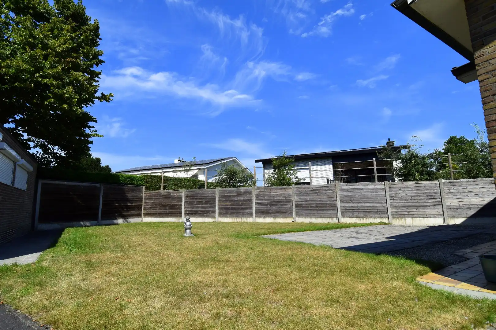 Alleenstaande bungalow met tuin en garage te koop op een bereikbare locatie te Harelbeke foto 12