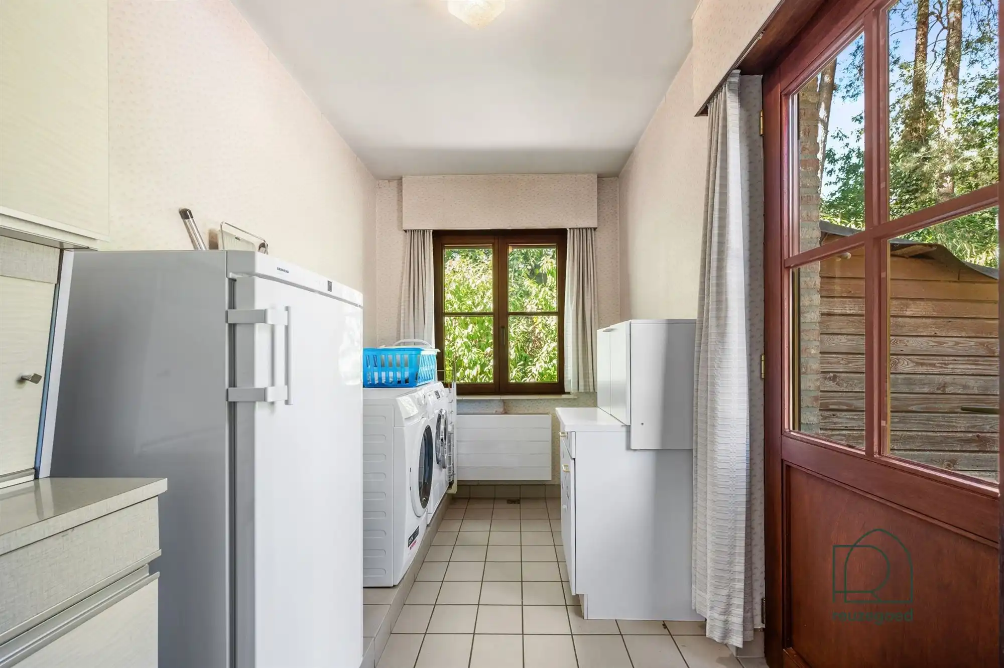 Woning met 4 slaapkamers in een groene villawijk in Bonheiden foto 11
