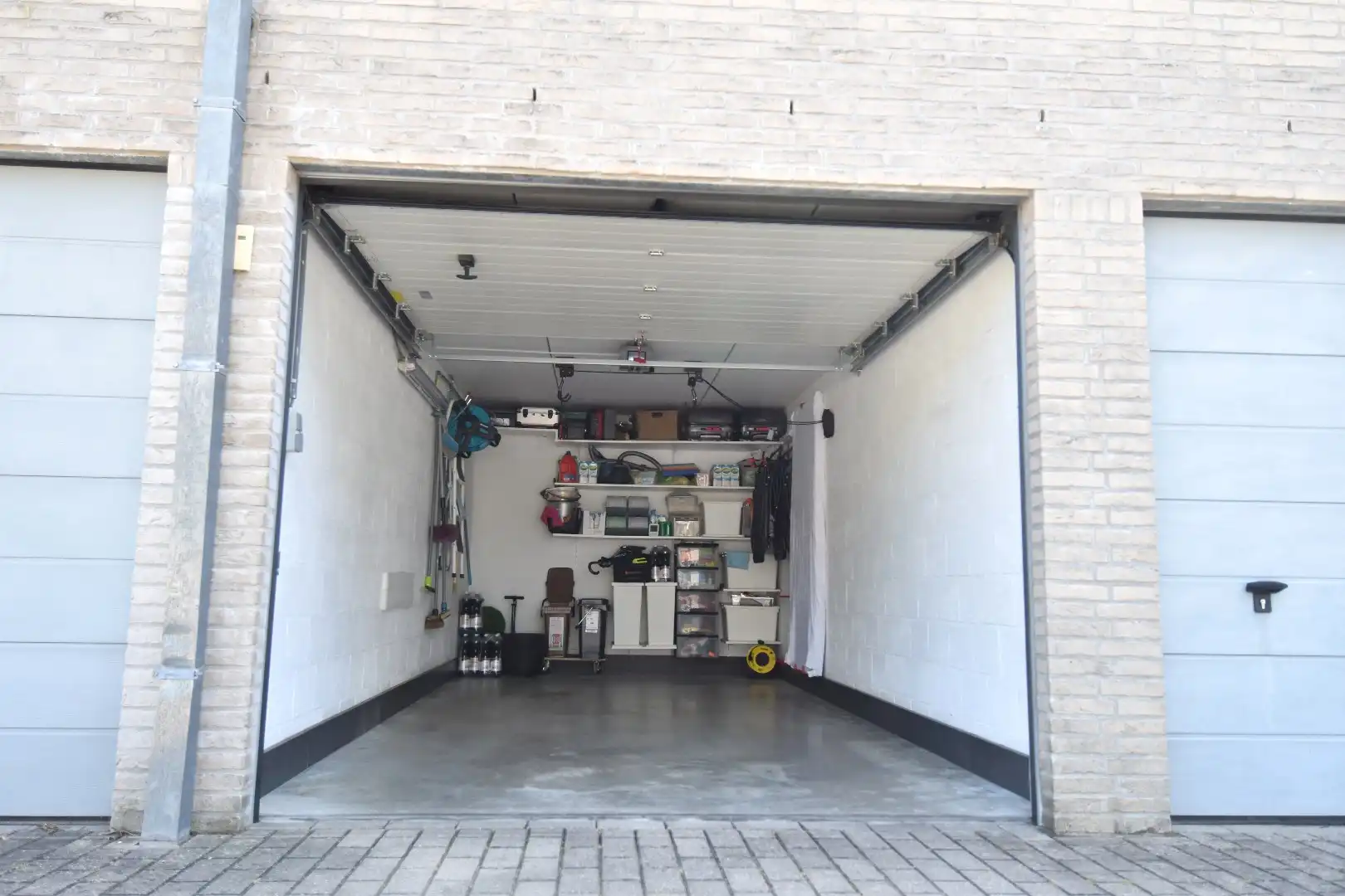 Perfect instapklaar 1-slaapkamerappartement met garage te Harelbeke-centrum foto 13
