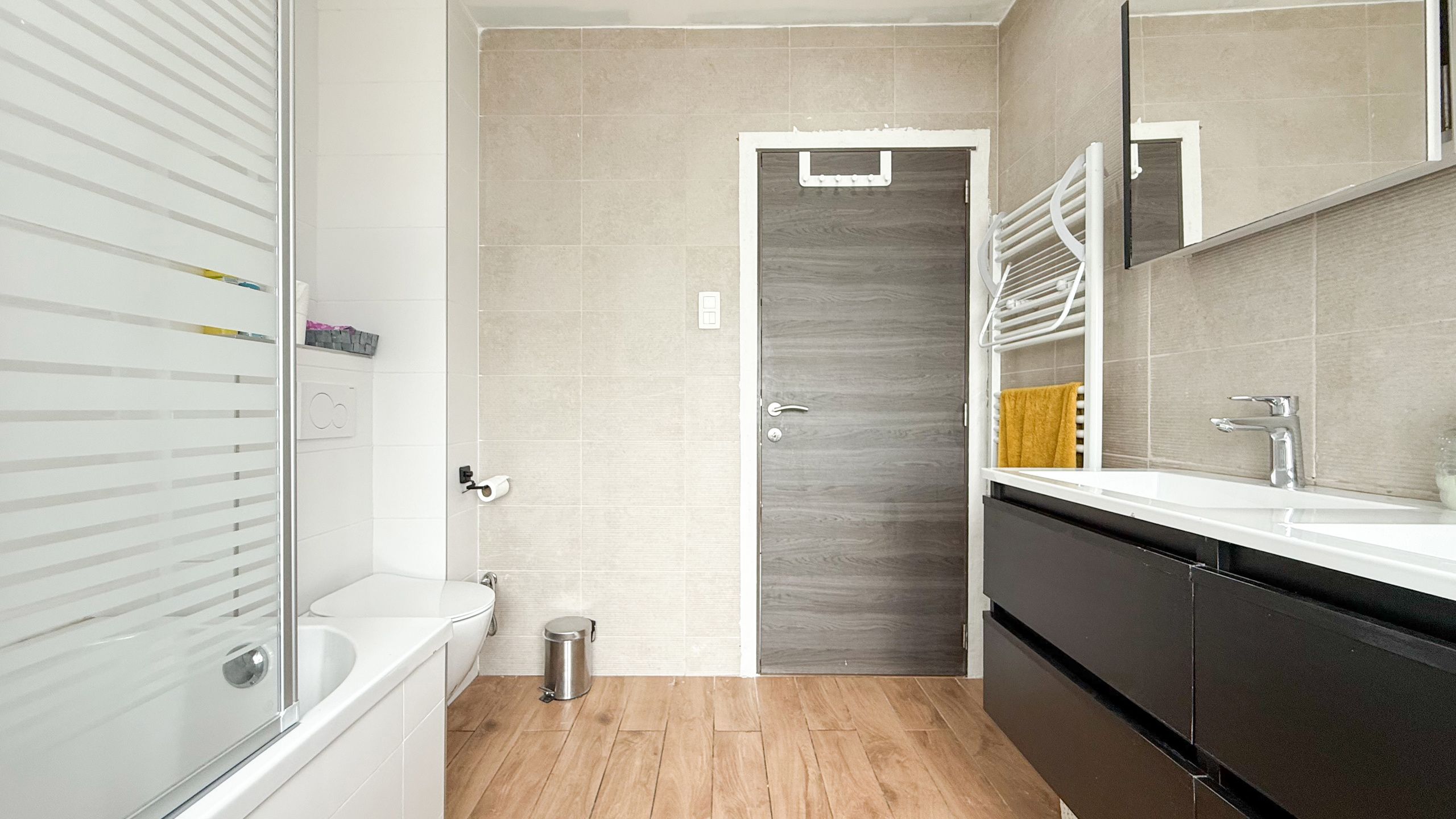 Woning met handelsruimte en 203 m² woonopp. te Houthalen! foto 23