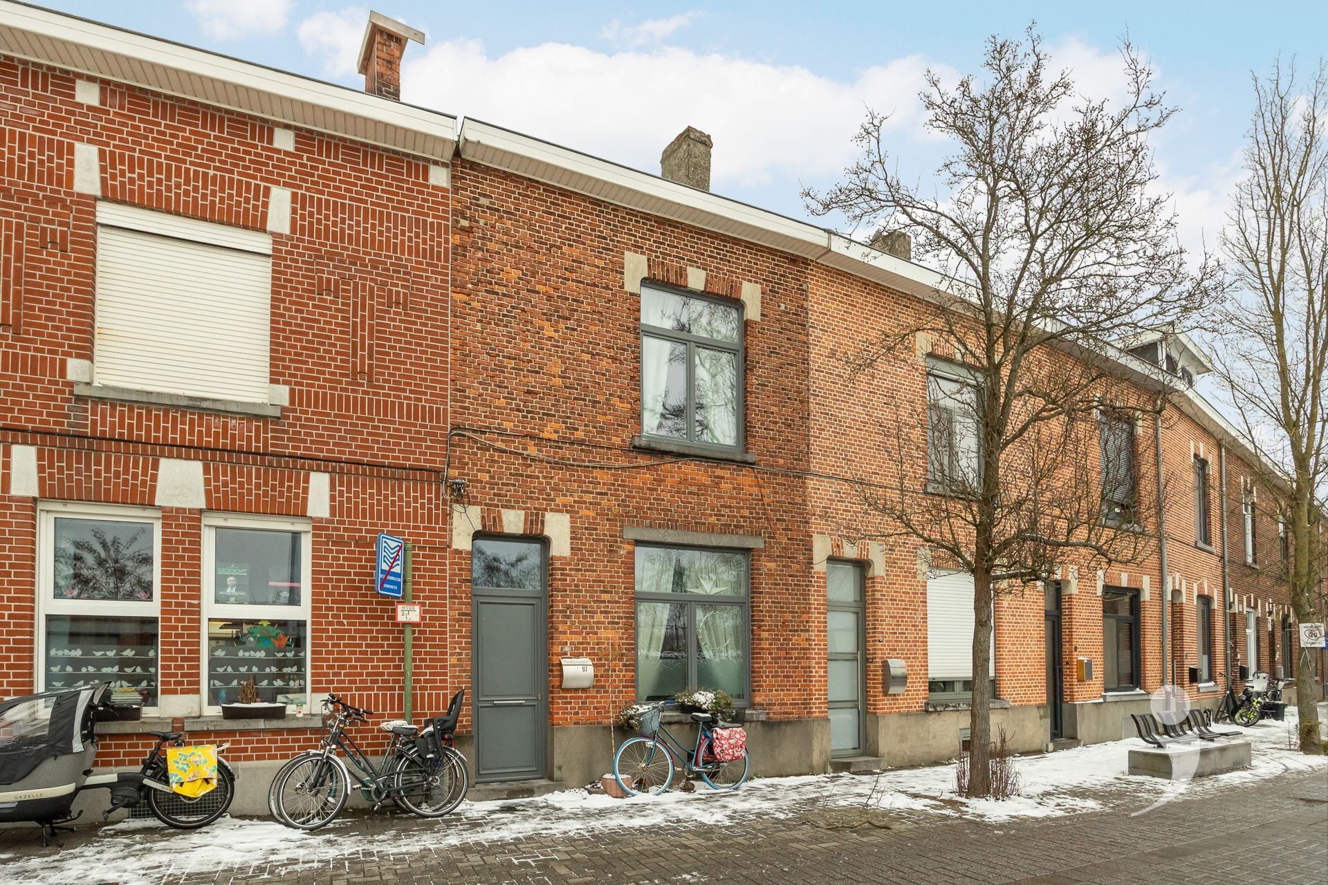 Instapklare woning op wandelafstand van het centrum van Leuven! foto {{pictureIndex}}