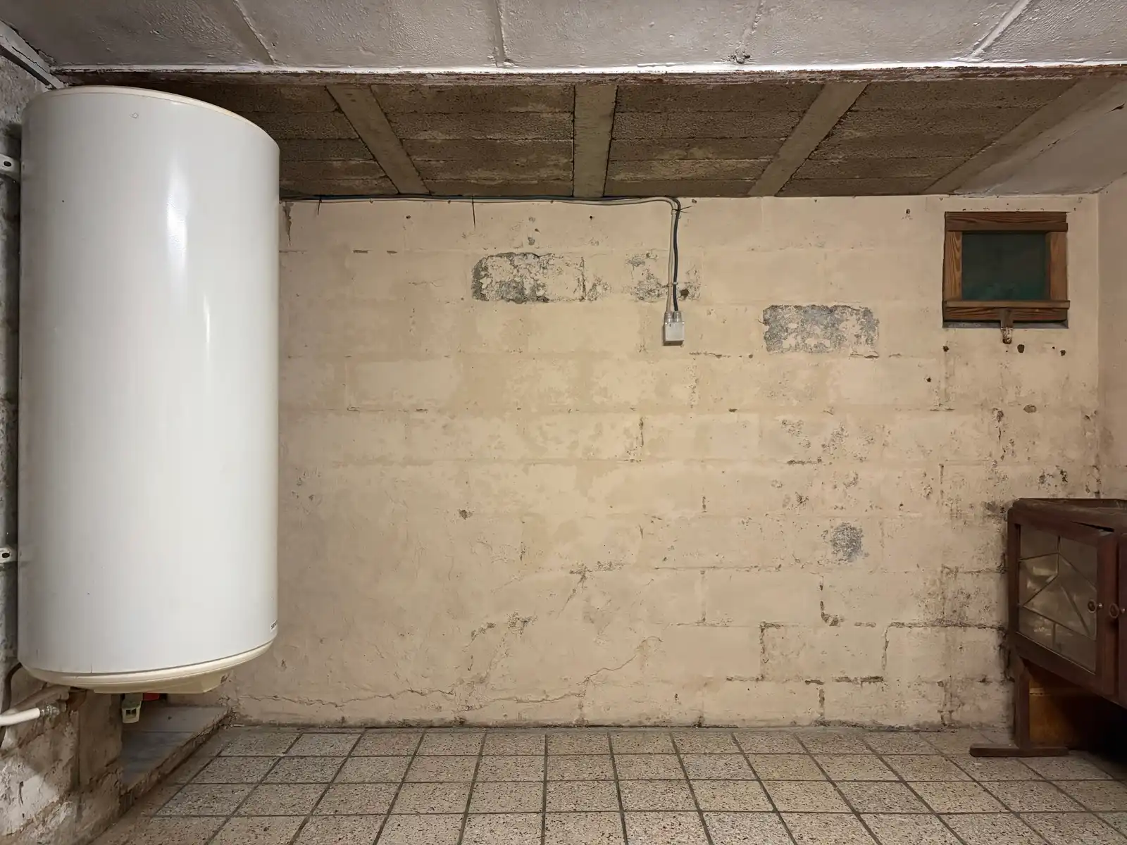 Te renoveren woning met groot bijgebouw foto 17