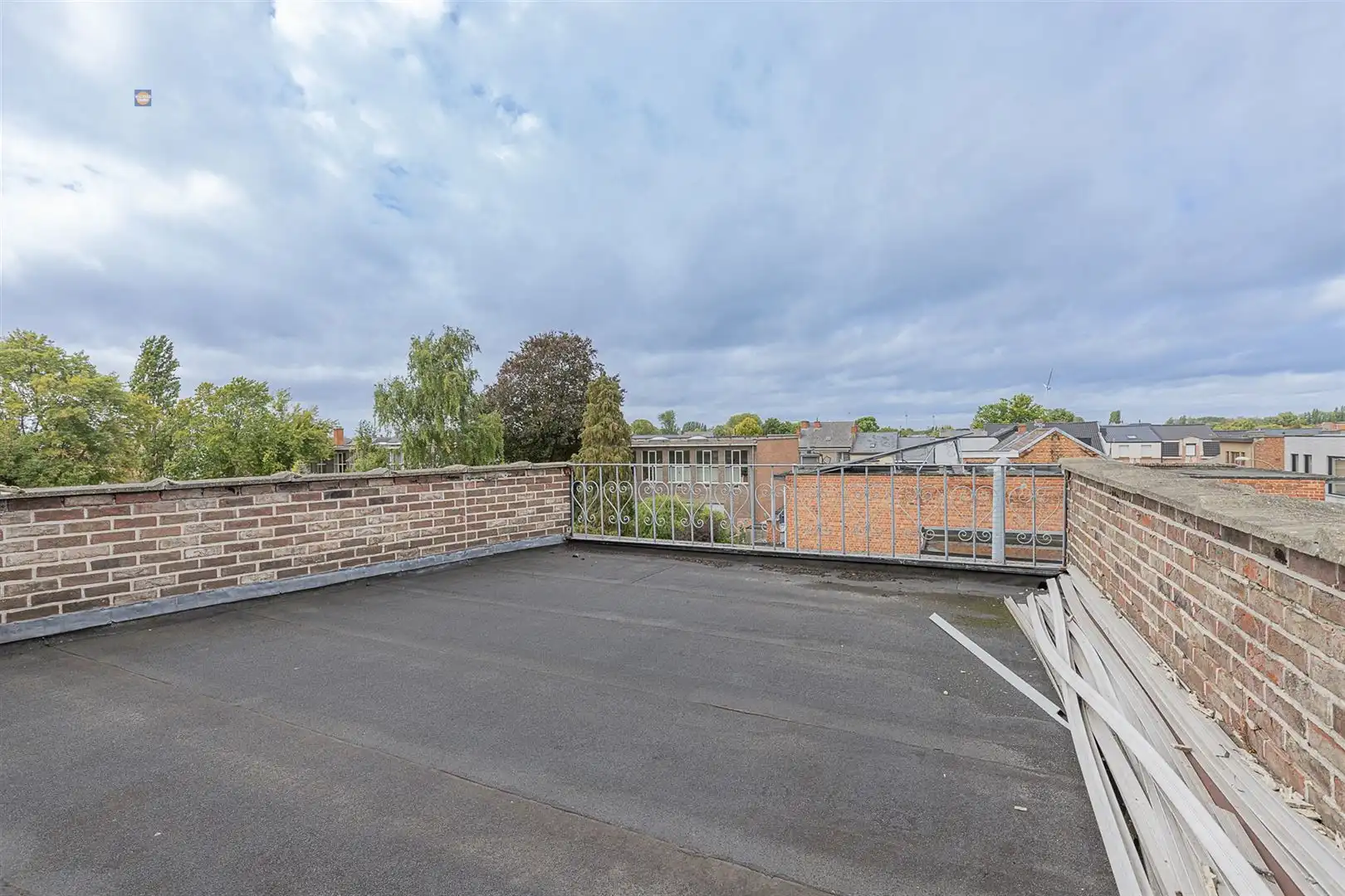 Charmant 1-slaapkamerappartement met ruim terras foto 12