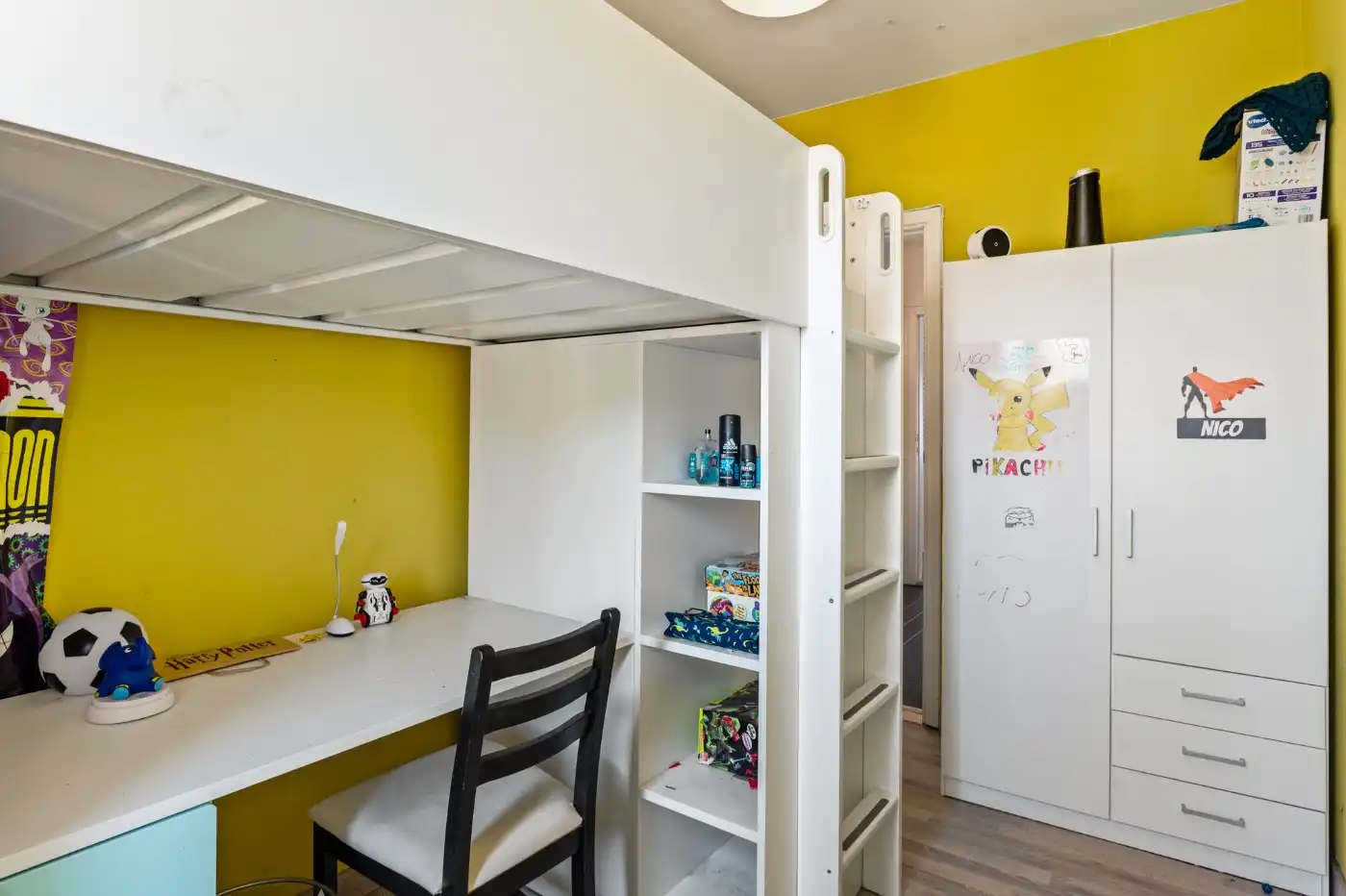 Ruime, instapklare gezinswoning met 4 slpk. en tuin in Ekeren foto 17