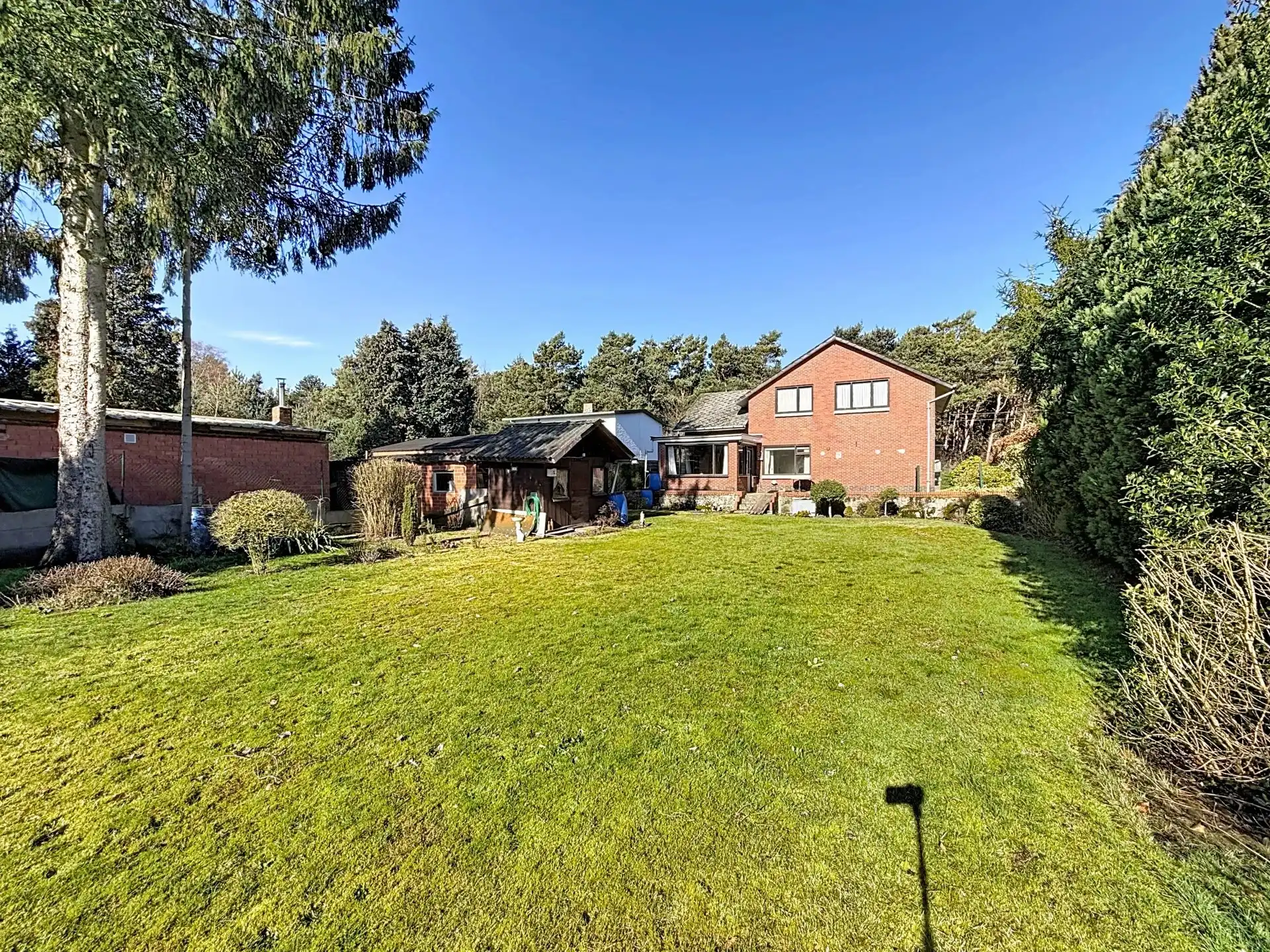 Te renoveren woning op een ruim perceel van 1350 m². foto 33