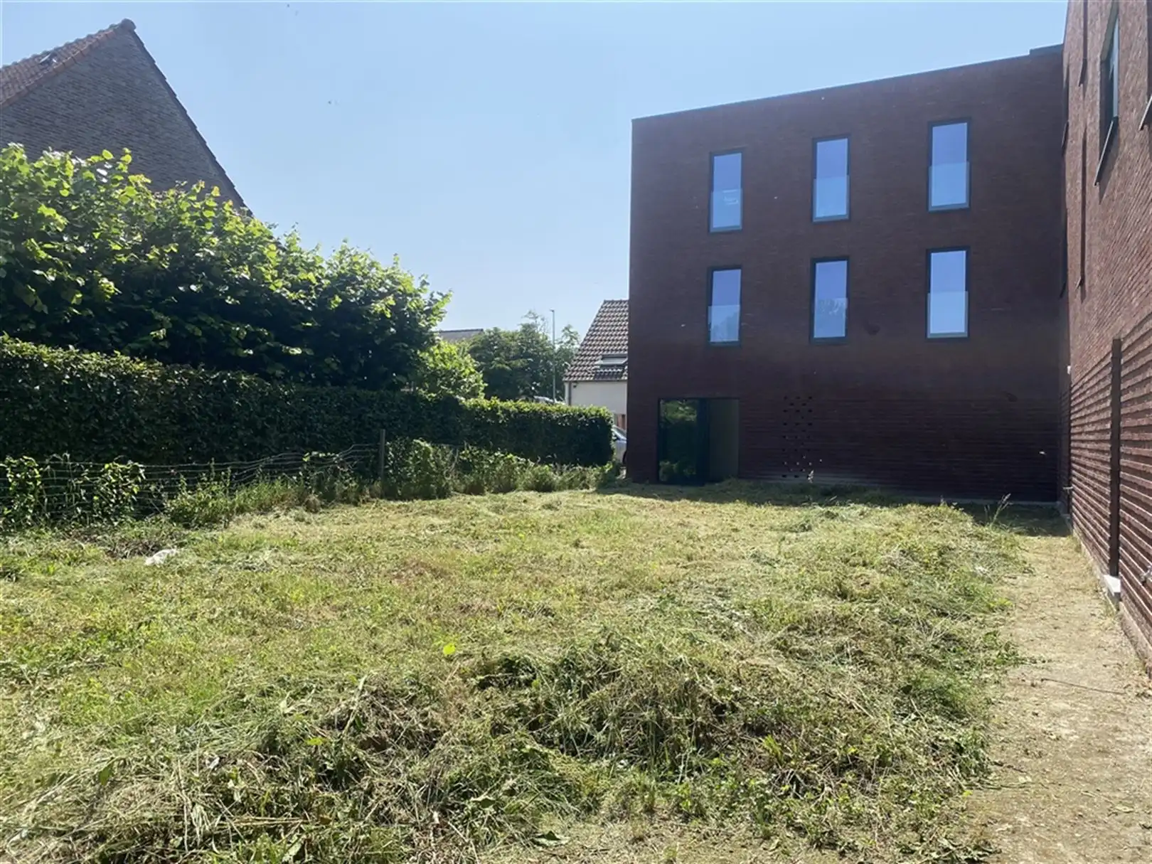 Nieuwbouw kantoren/handelsruimten vlakbij E40 foto 12