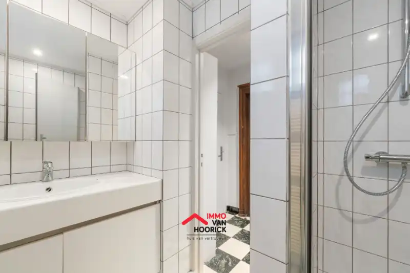 Ruim appartement op het gelijkvloers - 2 slaapkamers. foto 10