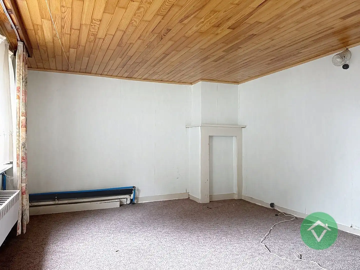 Woning met kleine loods te Gistel  foto 14