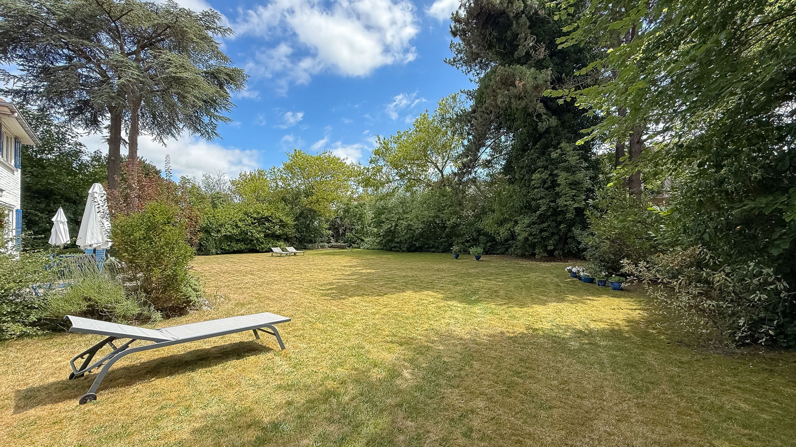 Karaktervolle villa met uitzonderlijk potentieel -TOPLOCATIE foto 20